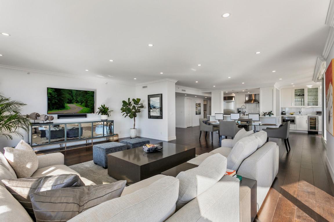 4100 N Ocean Drive 2204