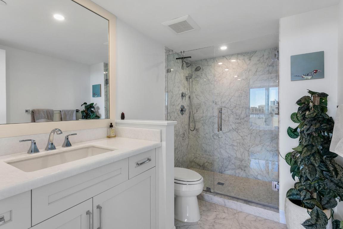 4100 N Ocean Drive 2204