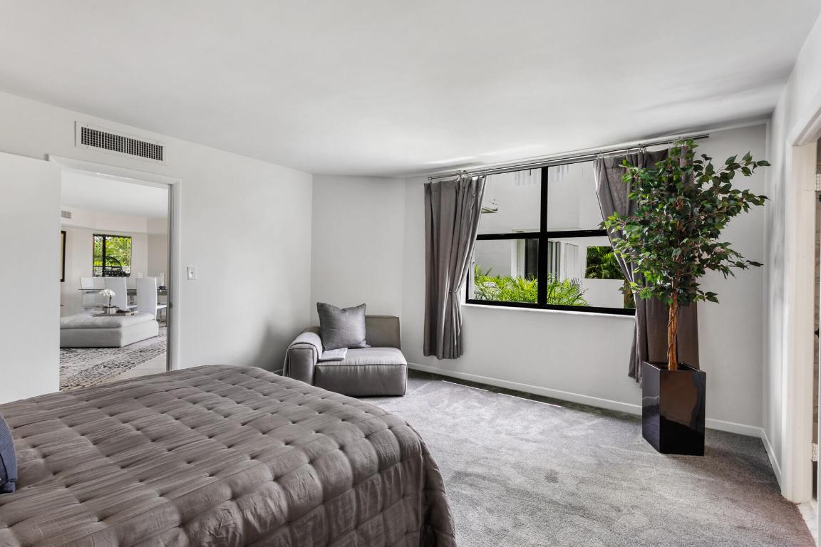 2860 S Ocean Boulevard 111