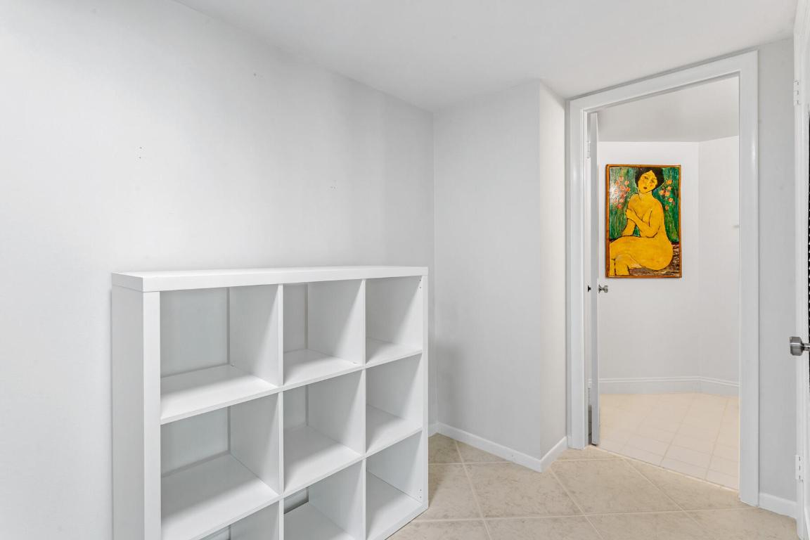 2860 S Ocean Boulevard 111