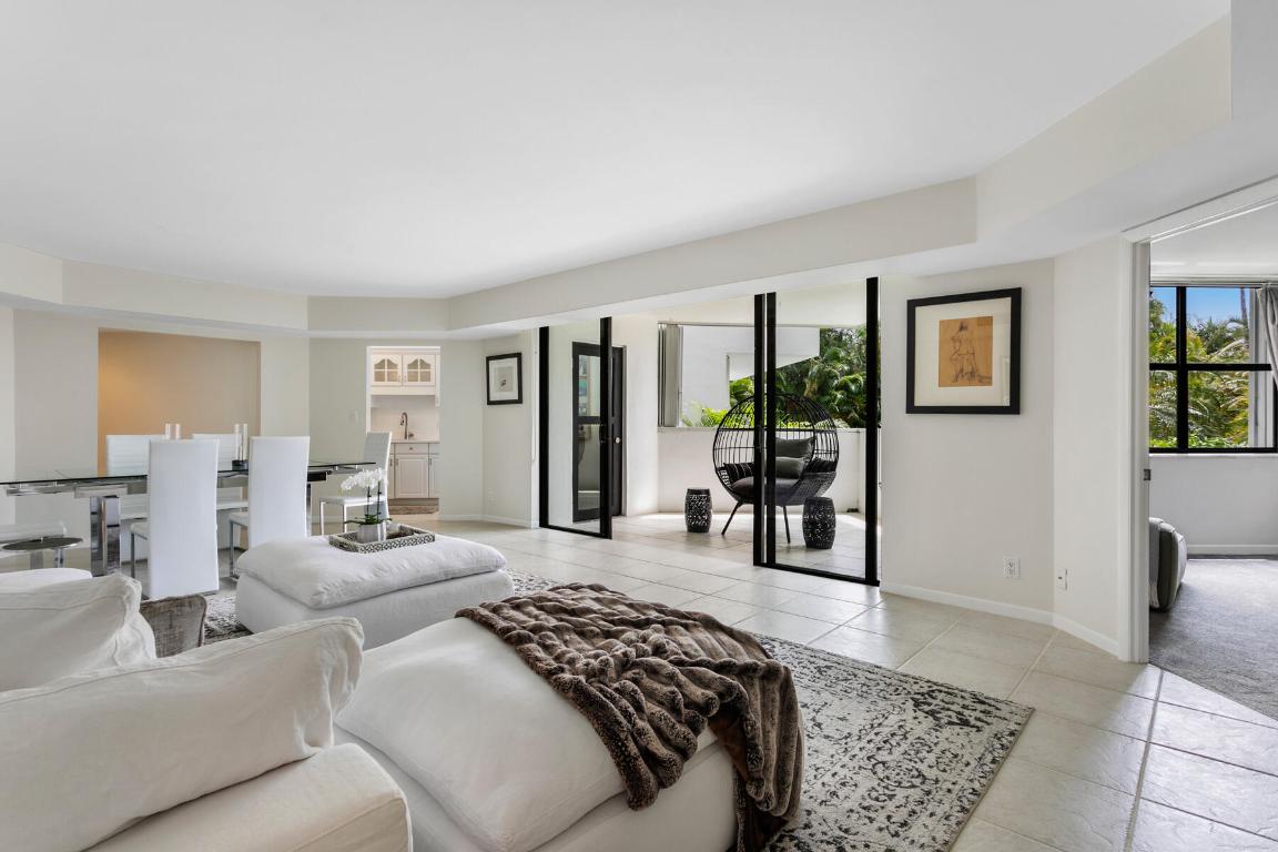 2860 S Ocean Boulevard 111