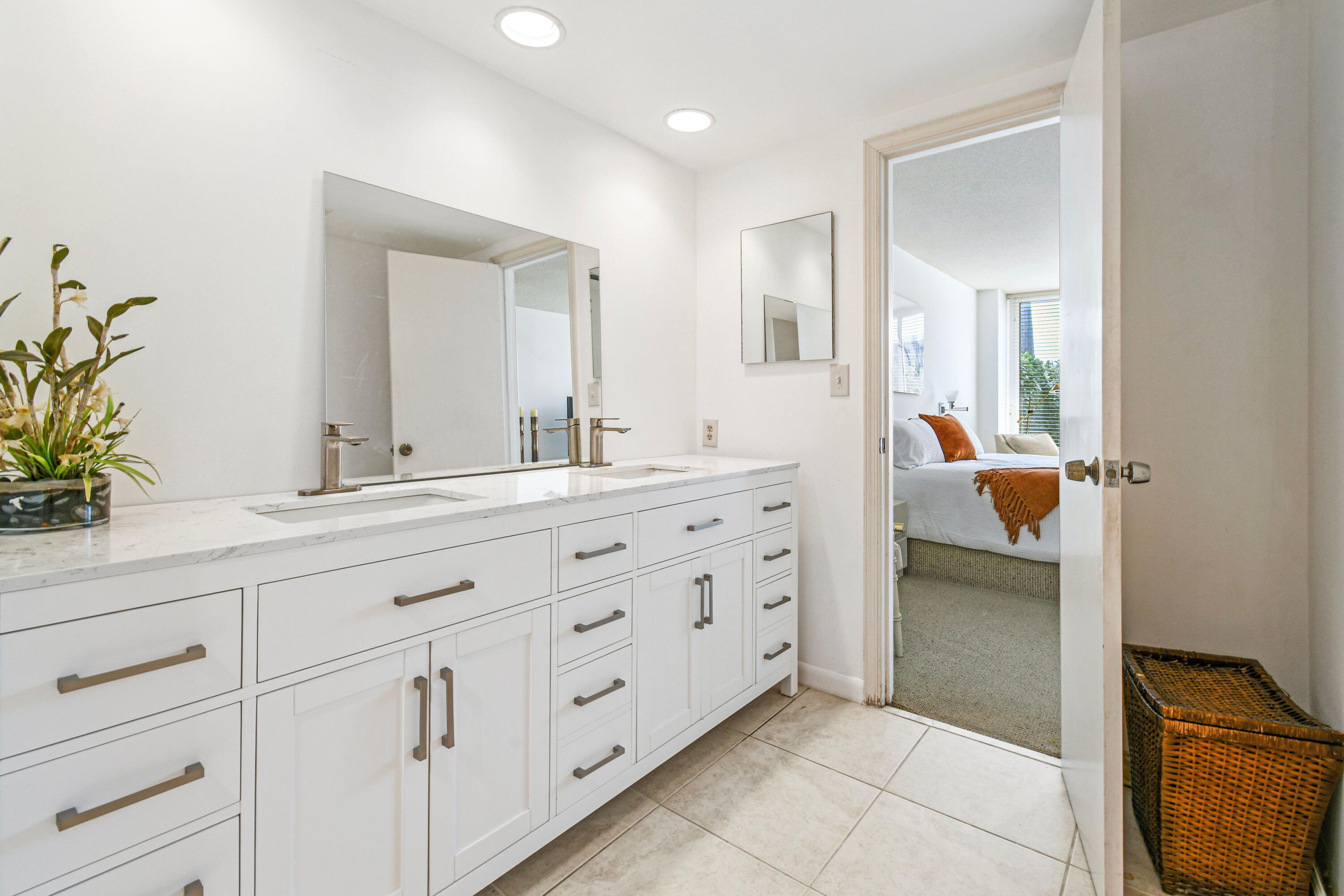 2773 S Ocean Boulevard 116