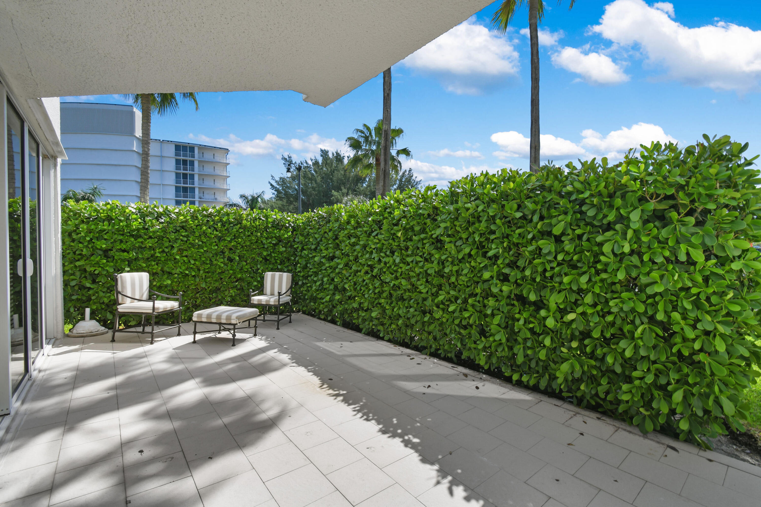 2773 S Ocean Boulevard 116