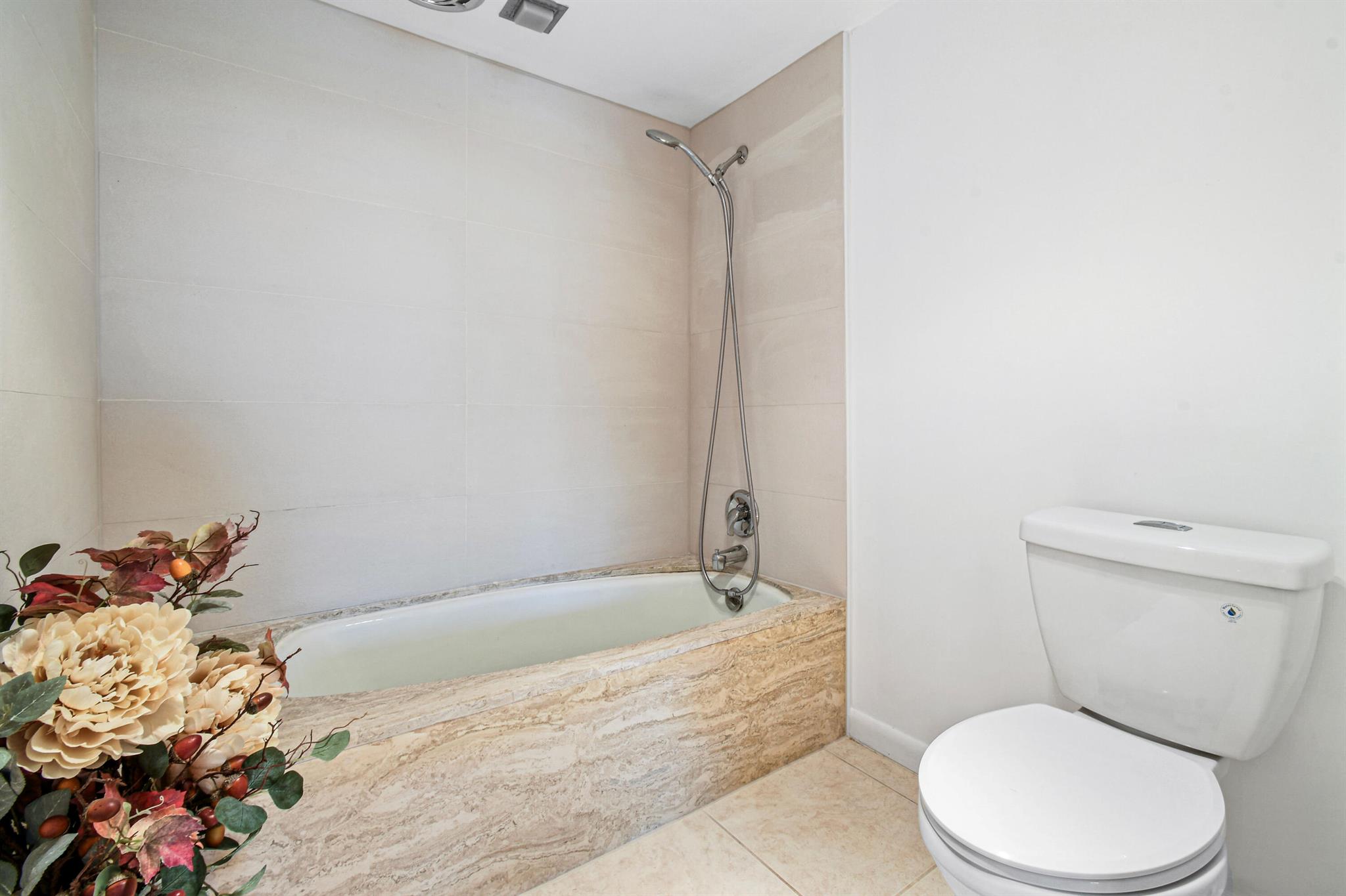 2773 S Ocean Boulevard 116