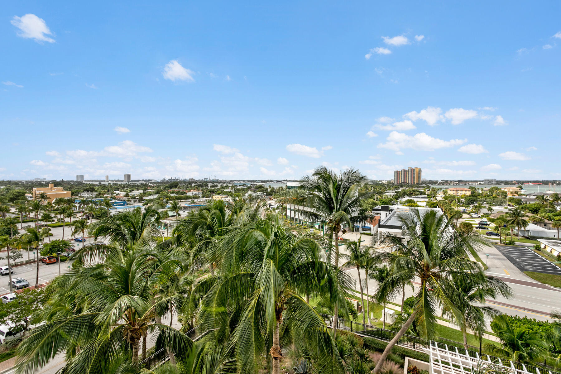 2700 N Ocean Drive 506b