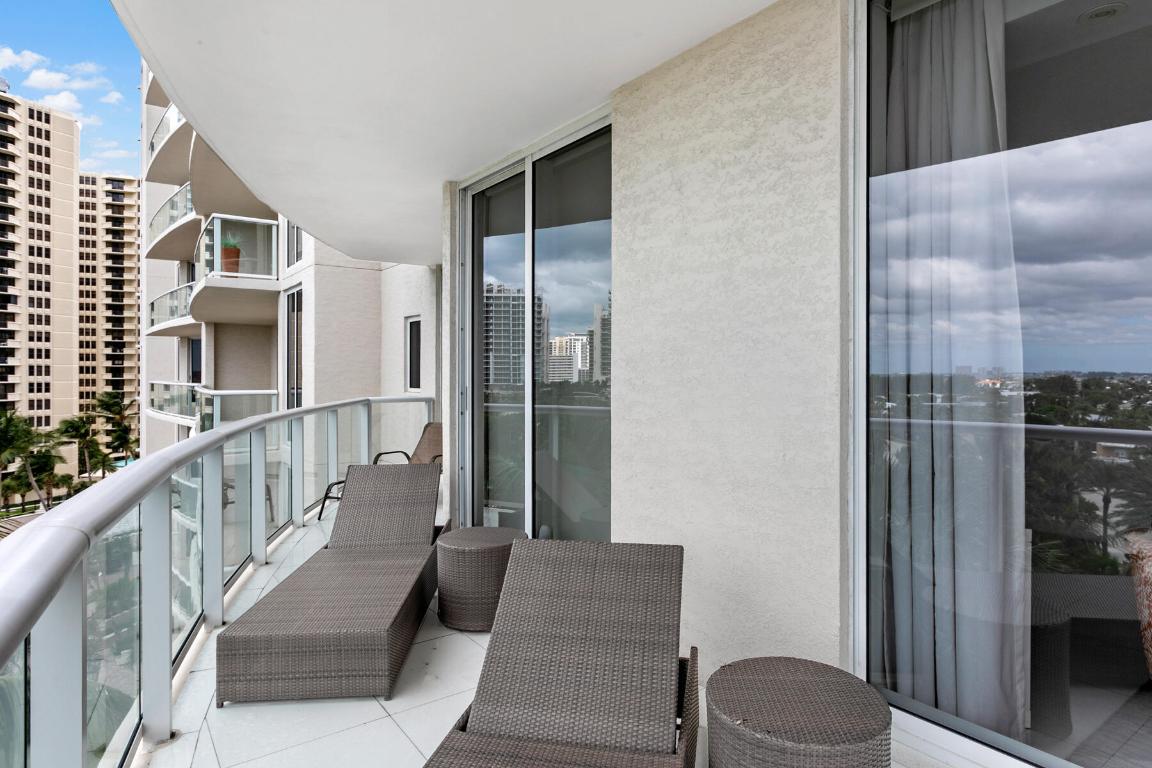 2700 N Ocean Drive 506b
