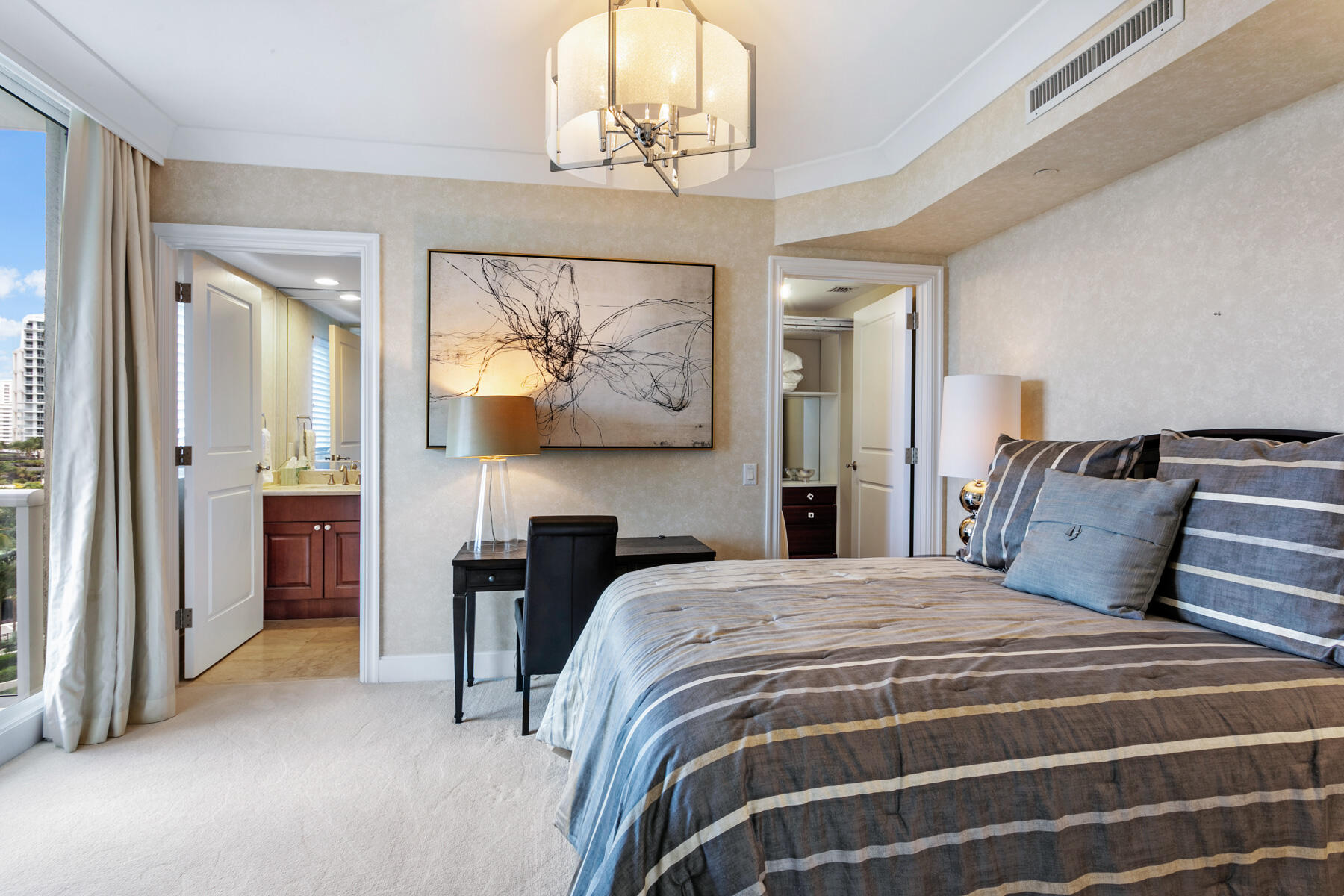 2700 N Ocean Drive 506b