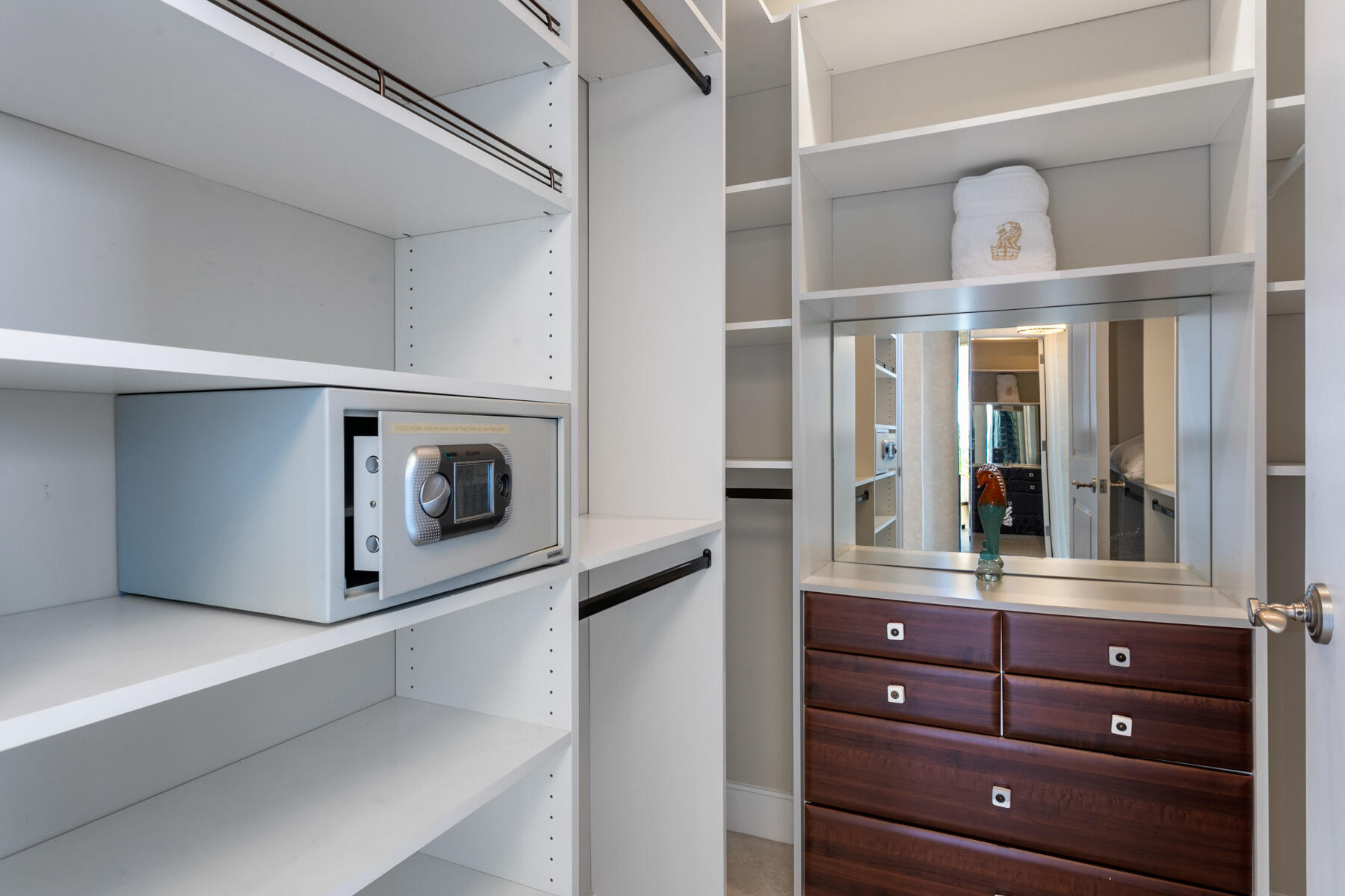 2700 N Ocean Drive 506b