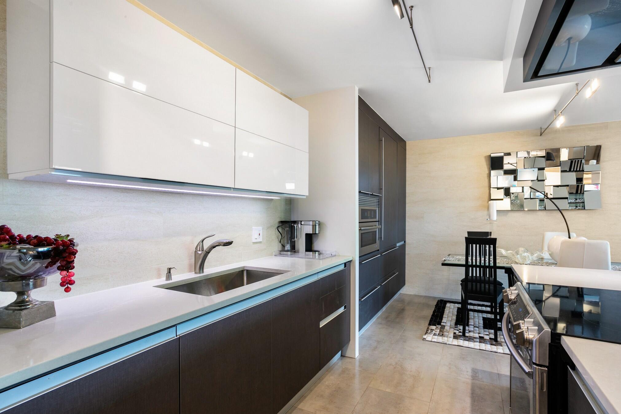 2121 N Ocean Boulevard 1504w