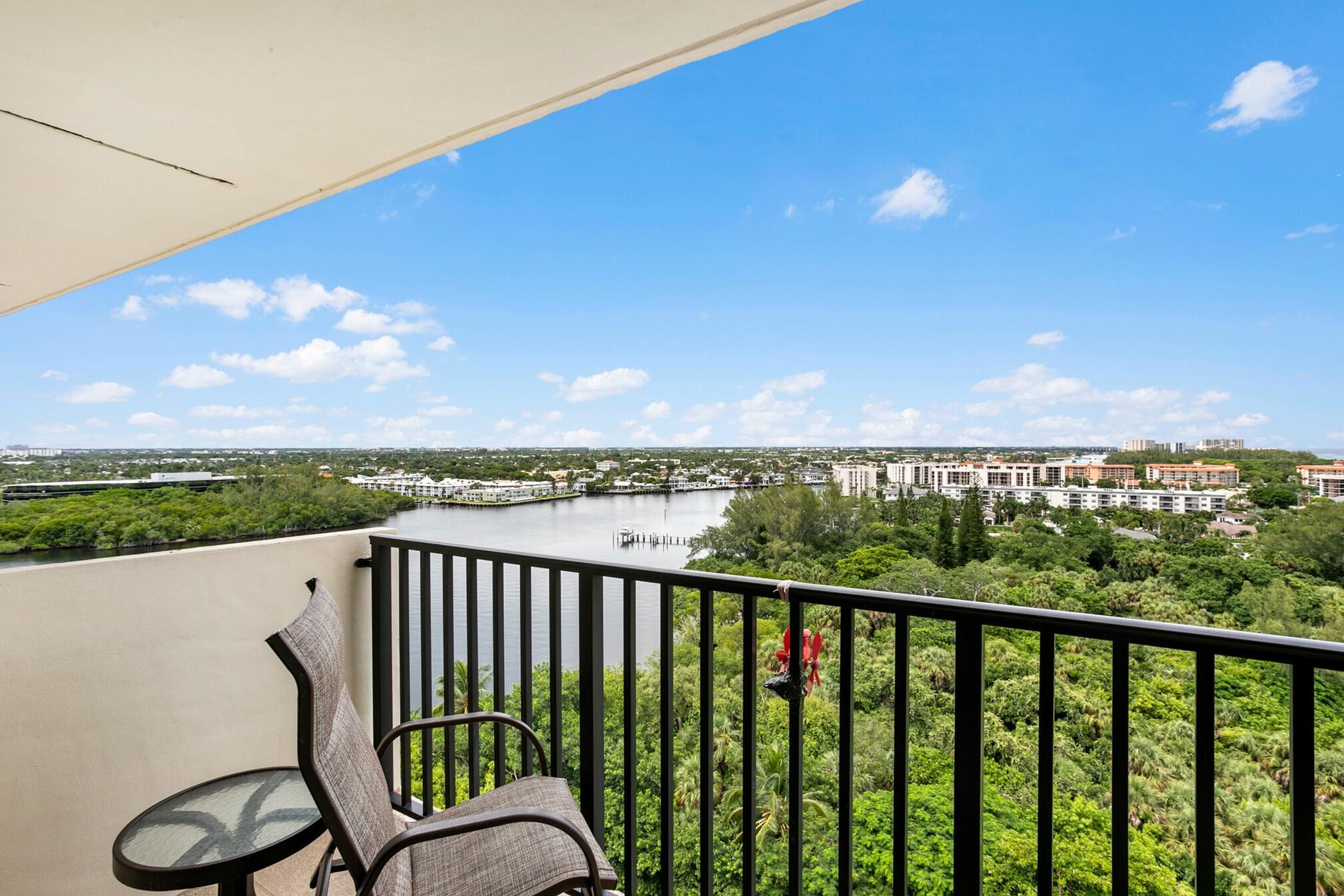 2121 N Ocean Boulevard 1504w