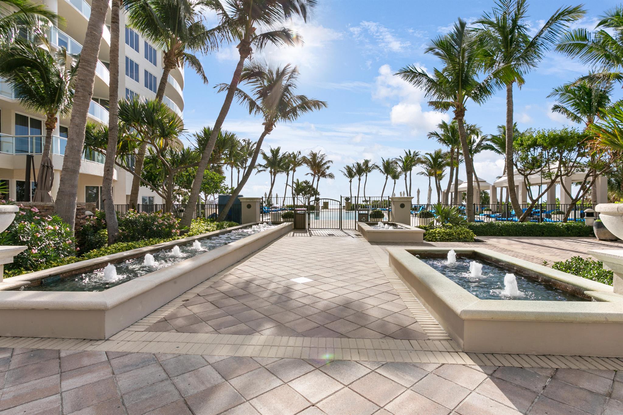 2700 N Ocean Drive 805b