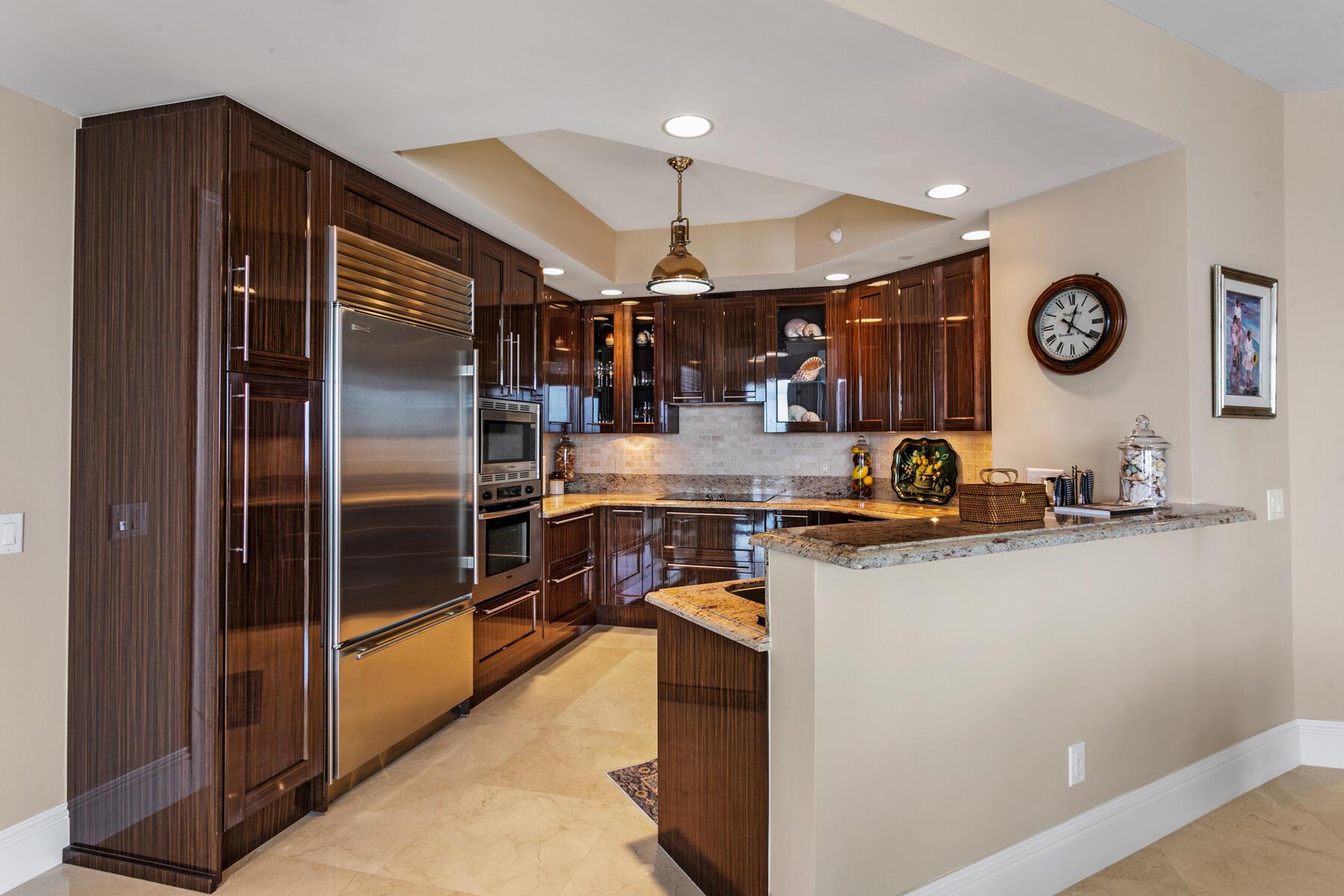 2700 N Ocean Drive 805b