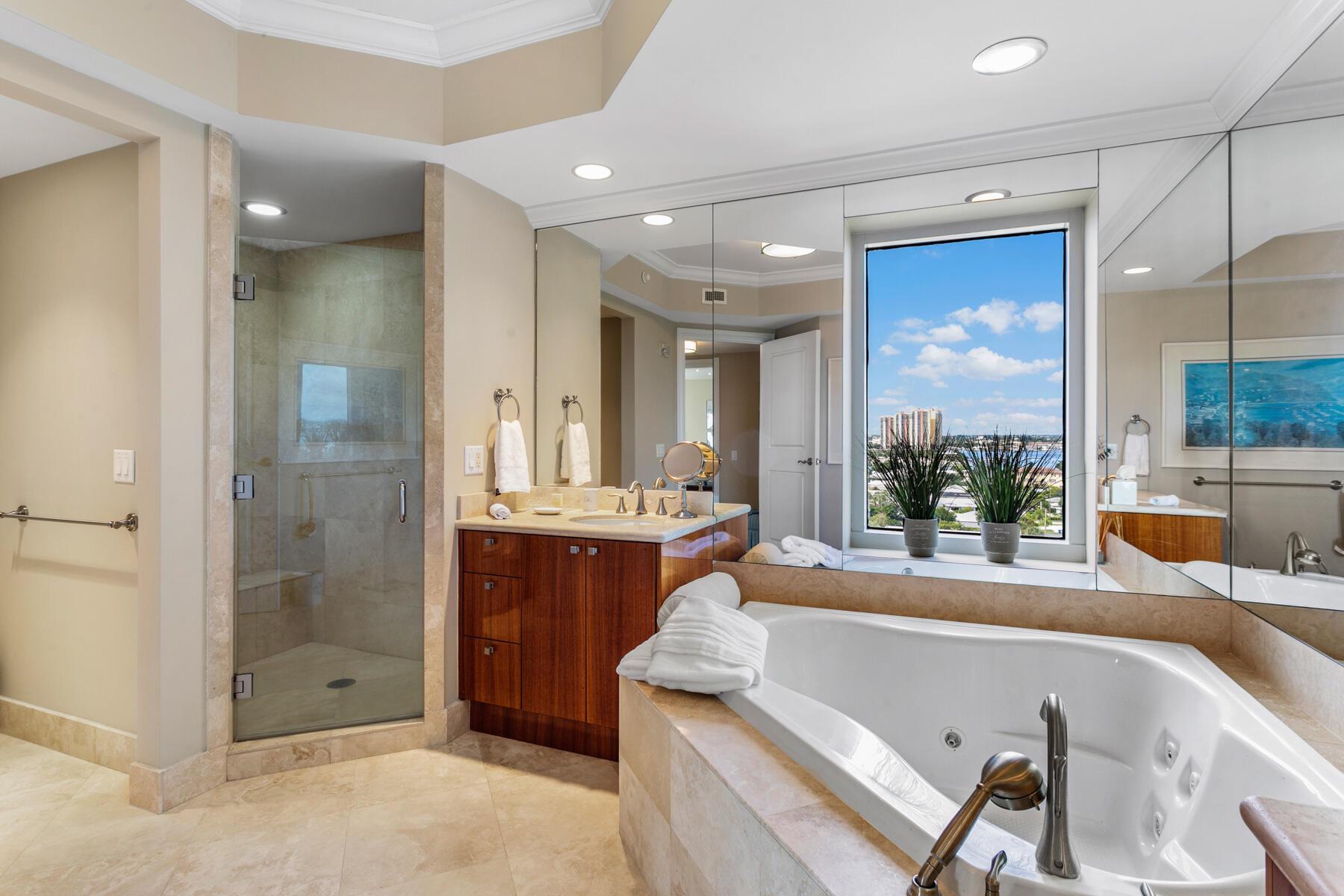 2700 N Ocean Drive 805b