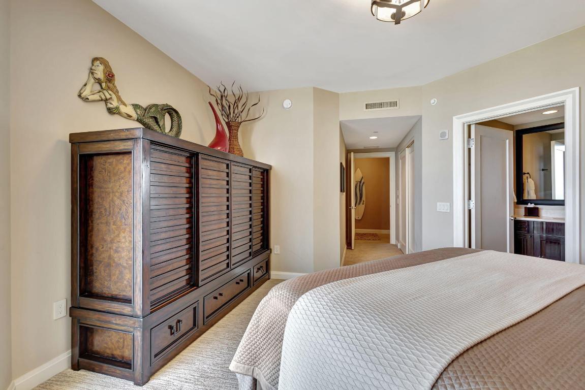 2700 N Ocean Drive 1702a