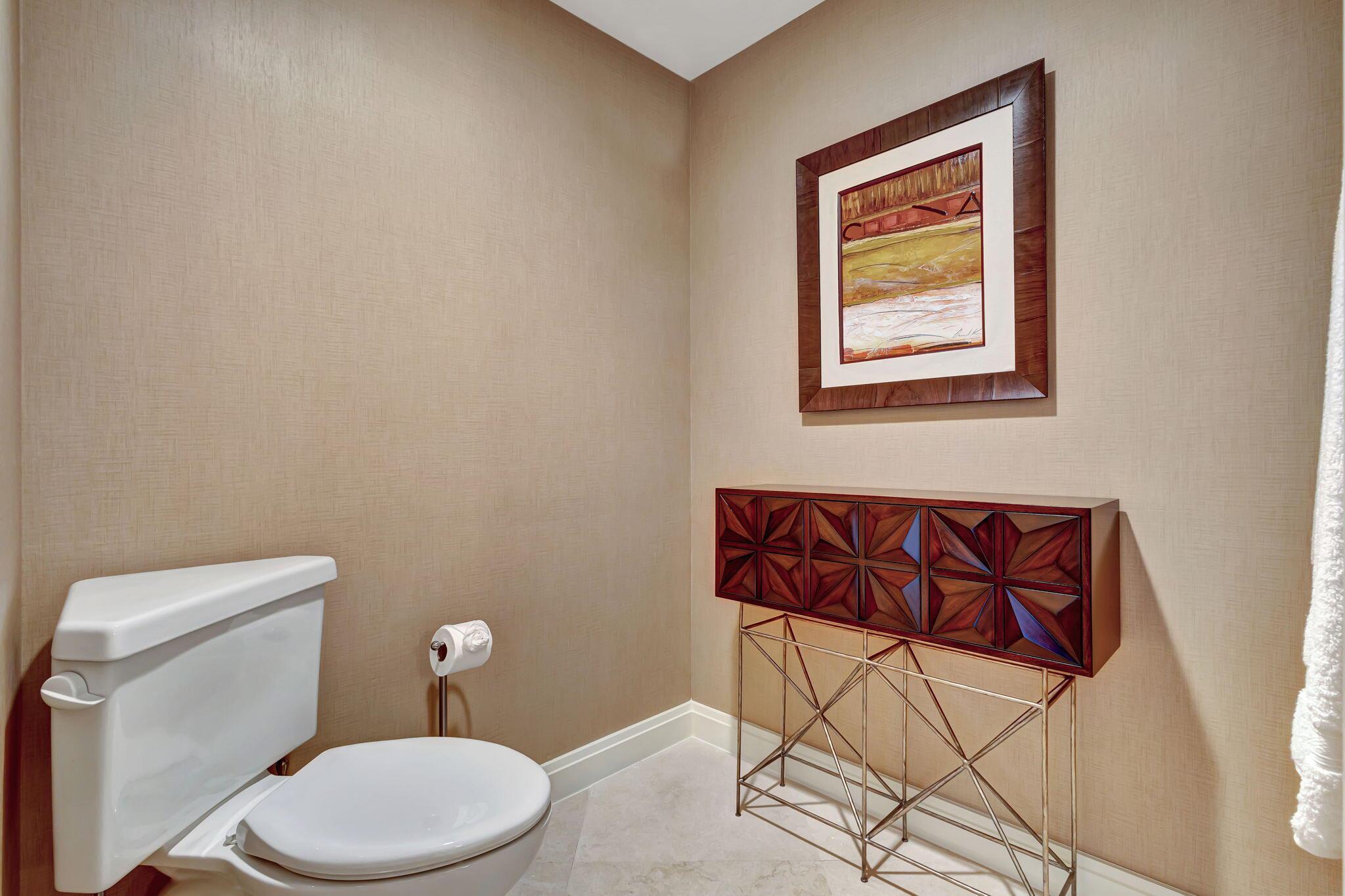 2700 N Ocean Drive 1702a