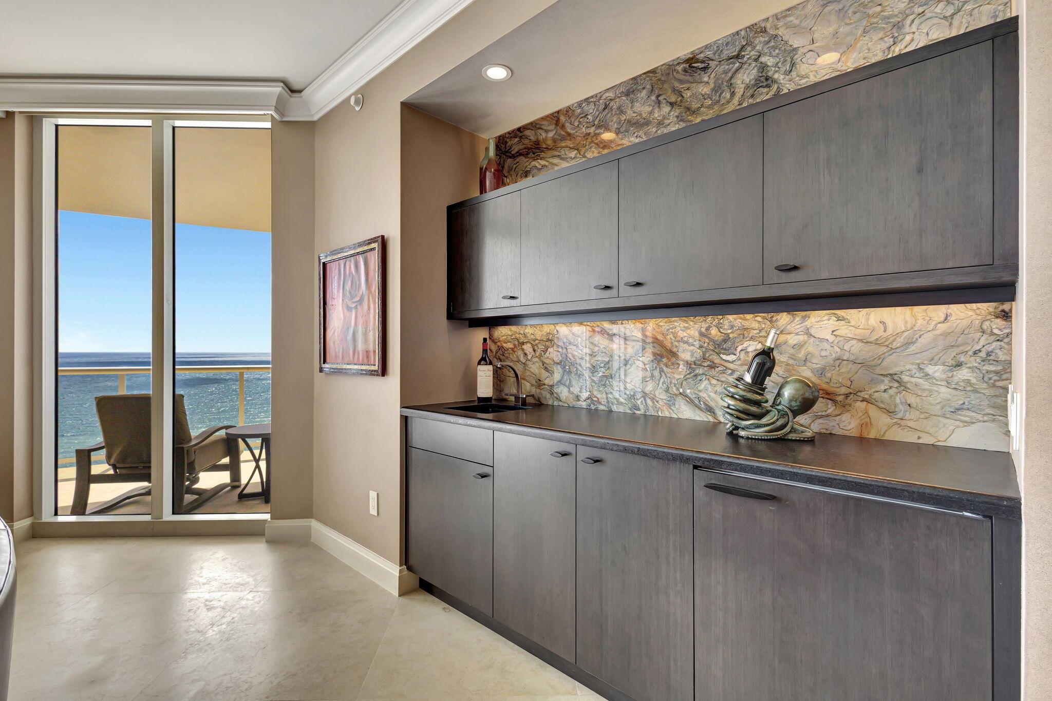 2700 N Ocean Drive 1702a