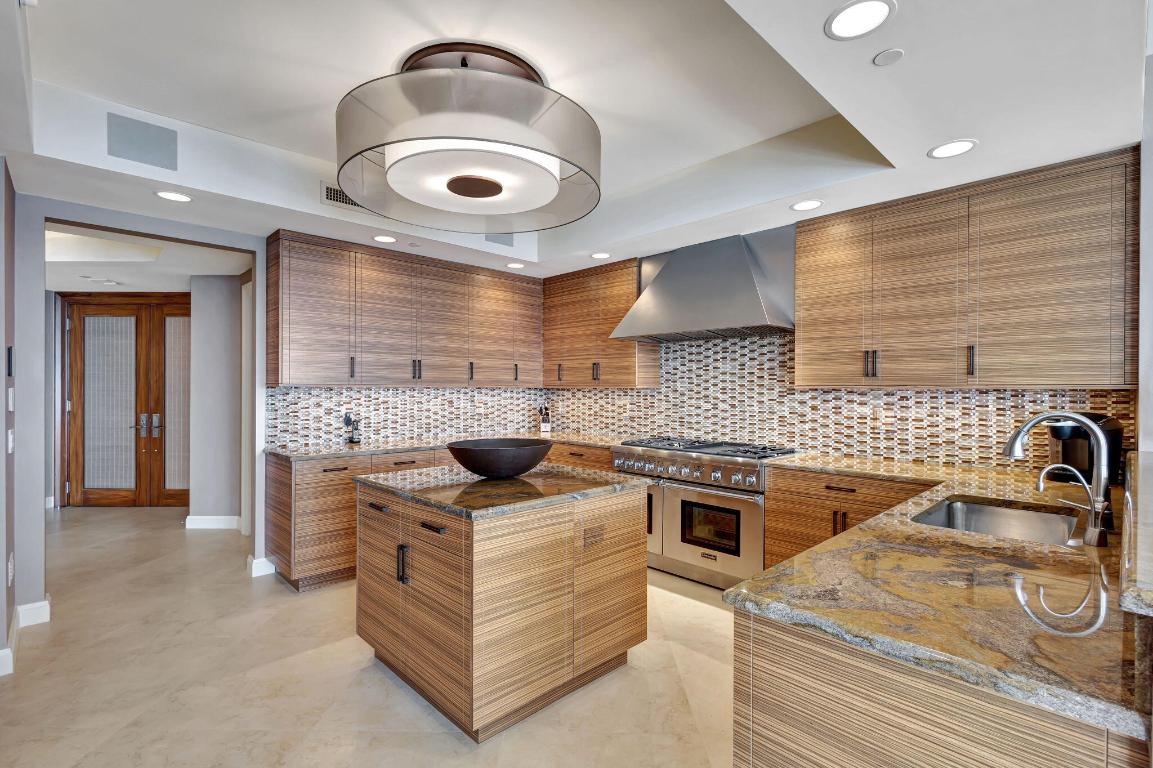 2700 N Ocean Drive 1702a