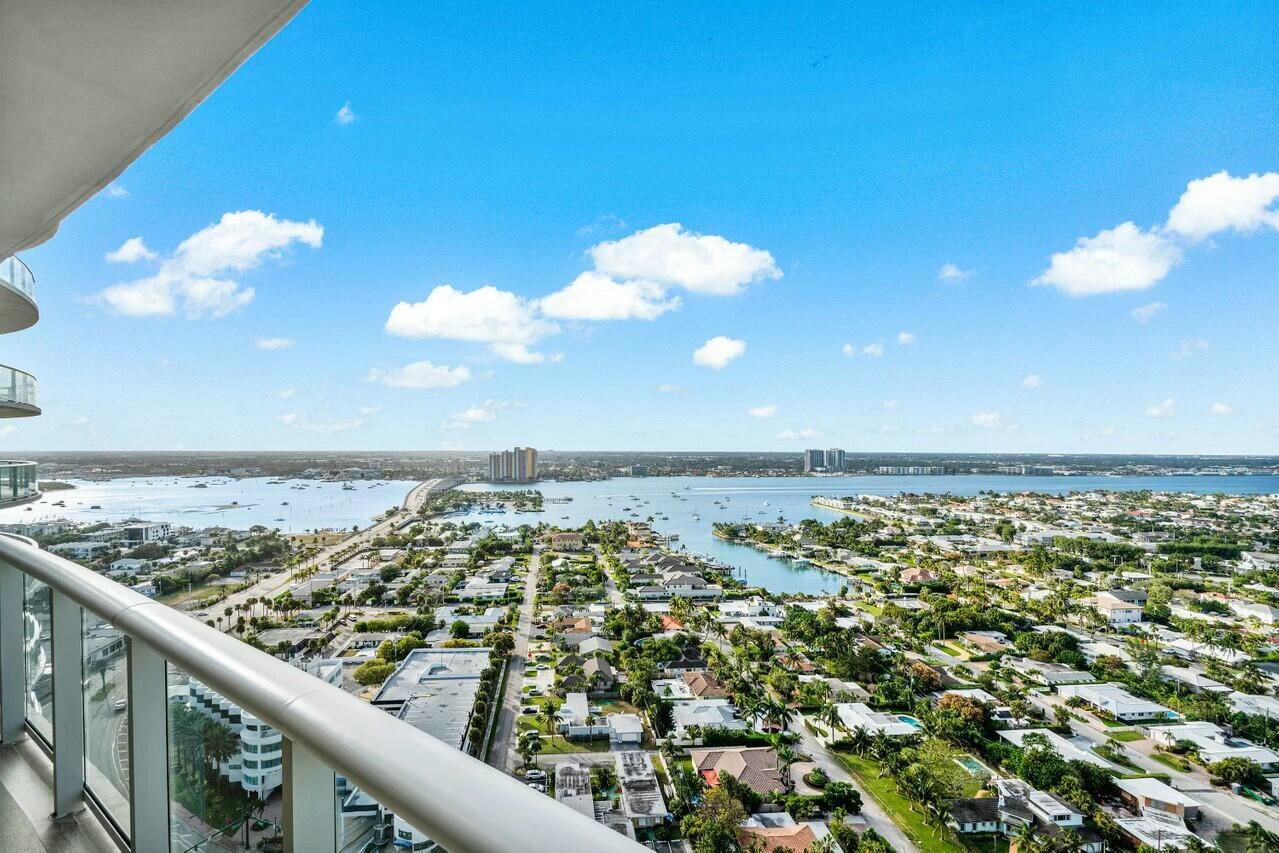 2700 N Ocean Drive 2502b