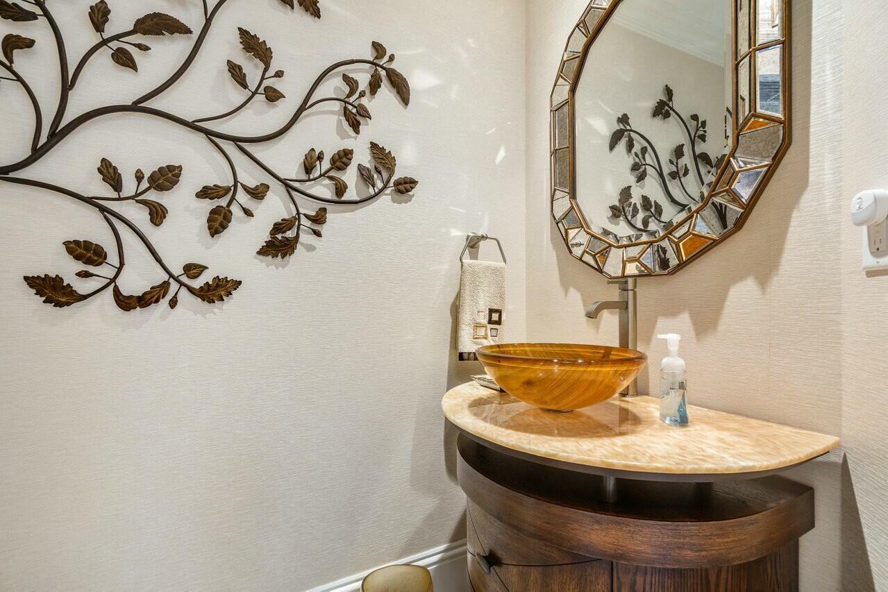 2700 N Ocean Drive 2502b