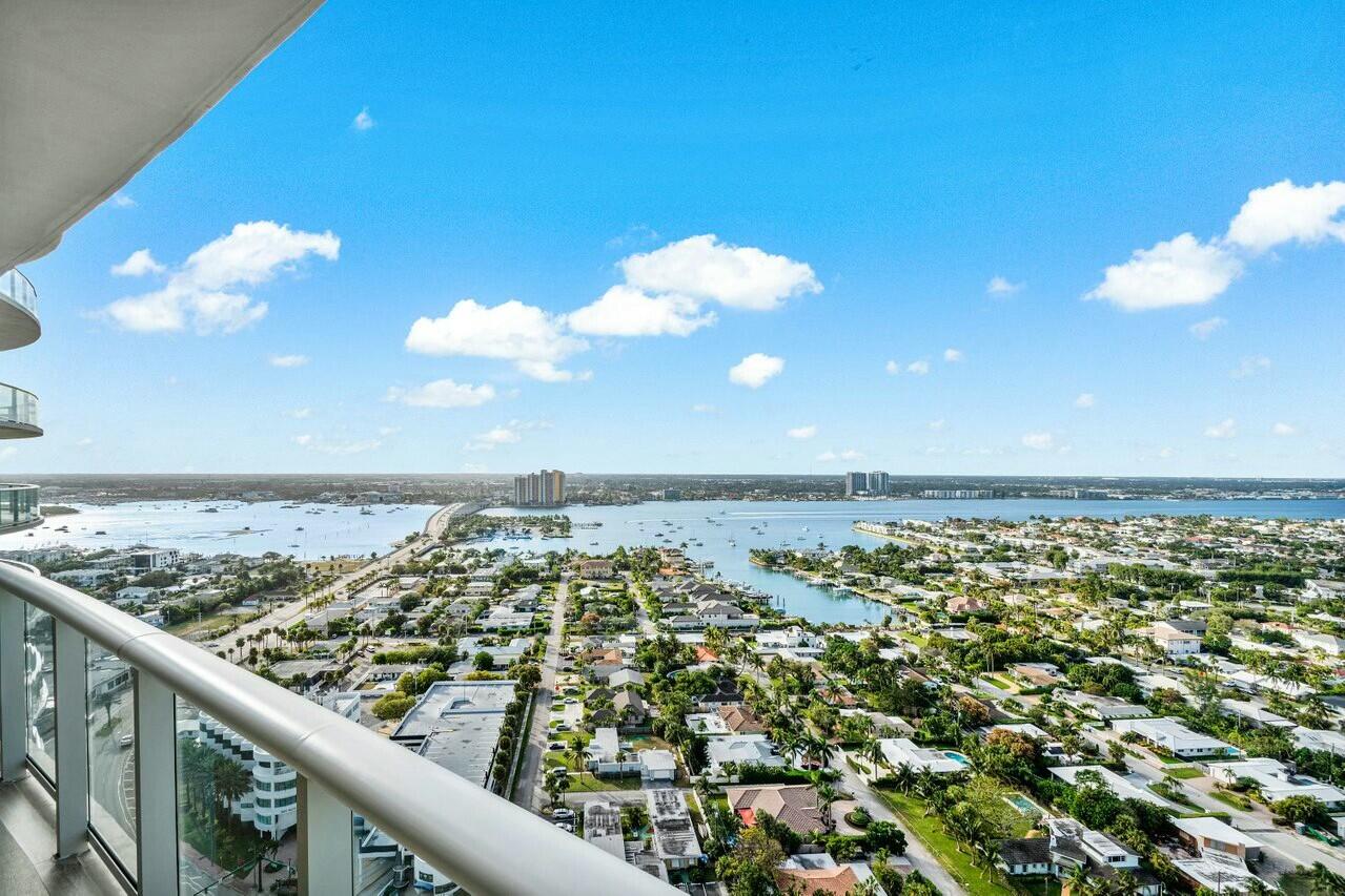 2700 N Ocean Drive 2502b