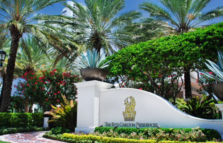 2700 N Ocean Drive 2106b