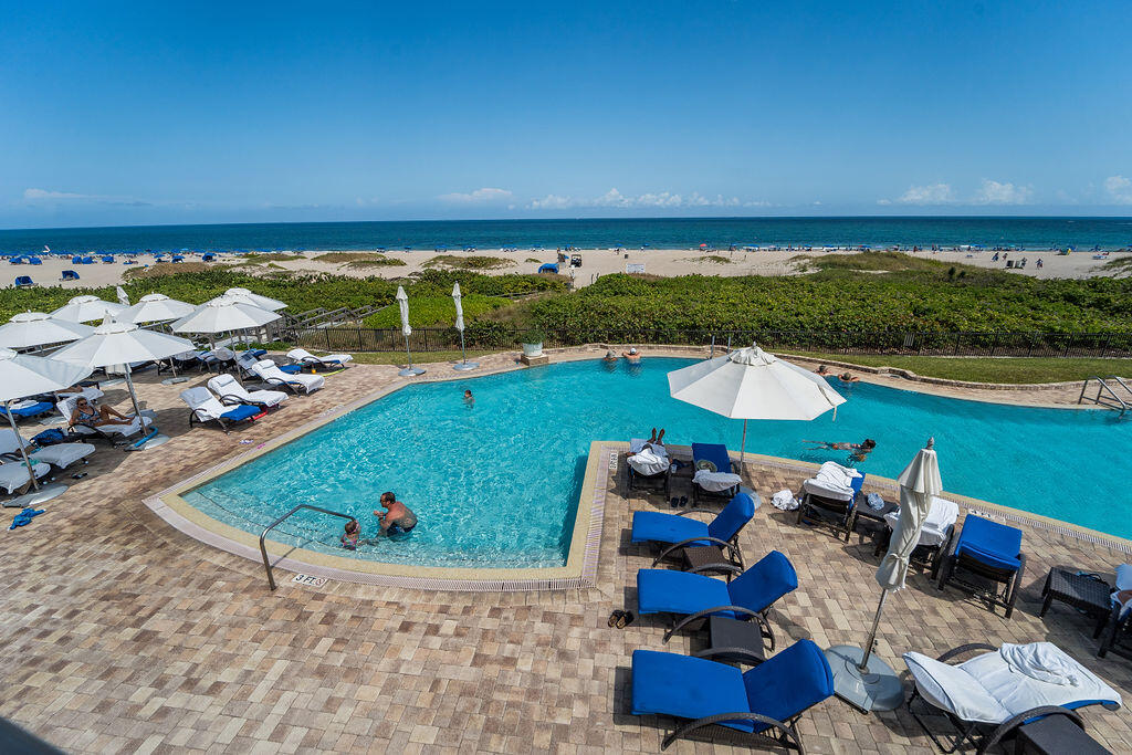 2700 N Ocean Drive 2106b