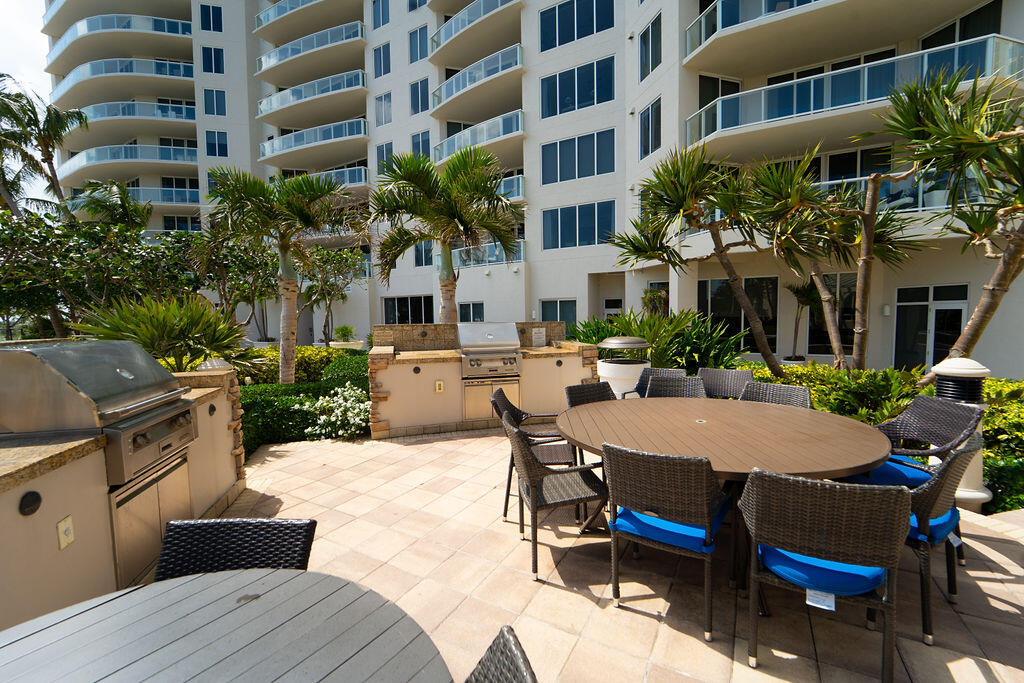 2700 N Ocean Drive 2106b