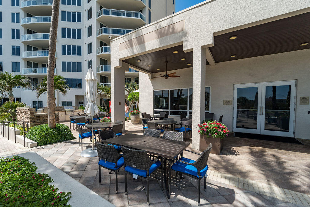 2700 N Ocean Drive 2106b