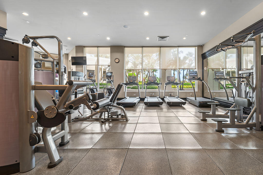 2700 N Ocean Drive 2106b