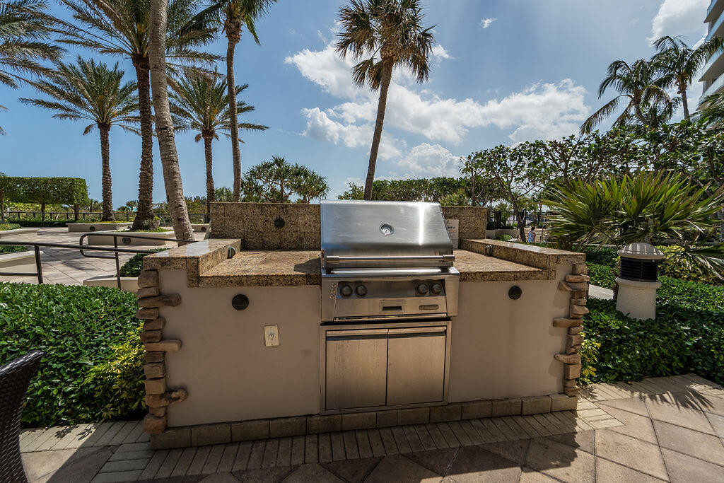 2700 N Ocean Drive 2106b