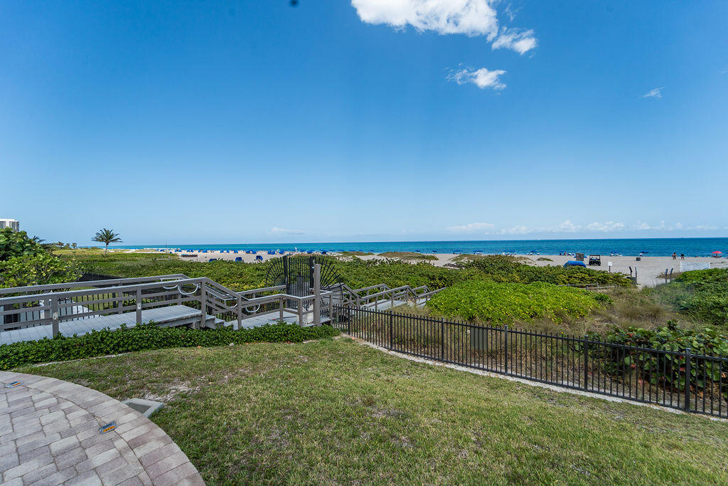 2700 N Ocean Drive 2106b