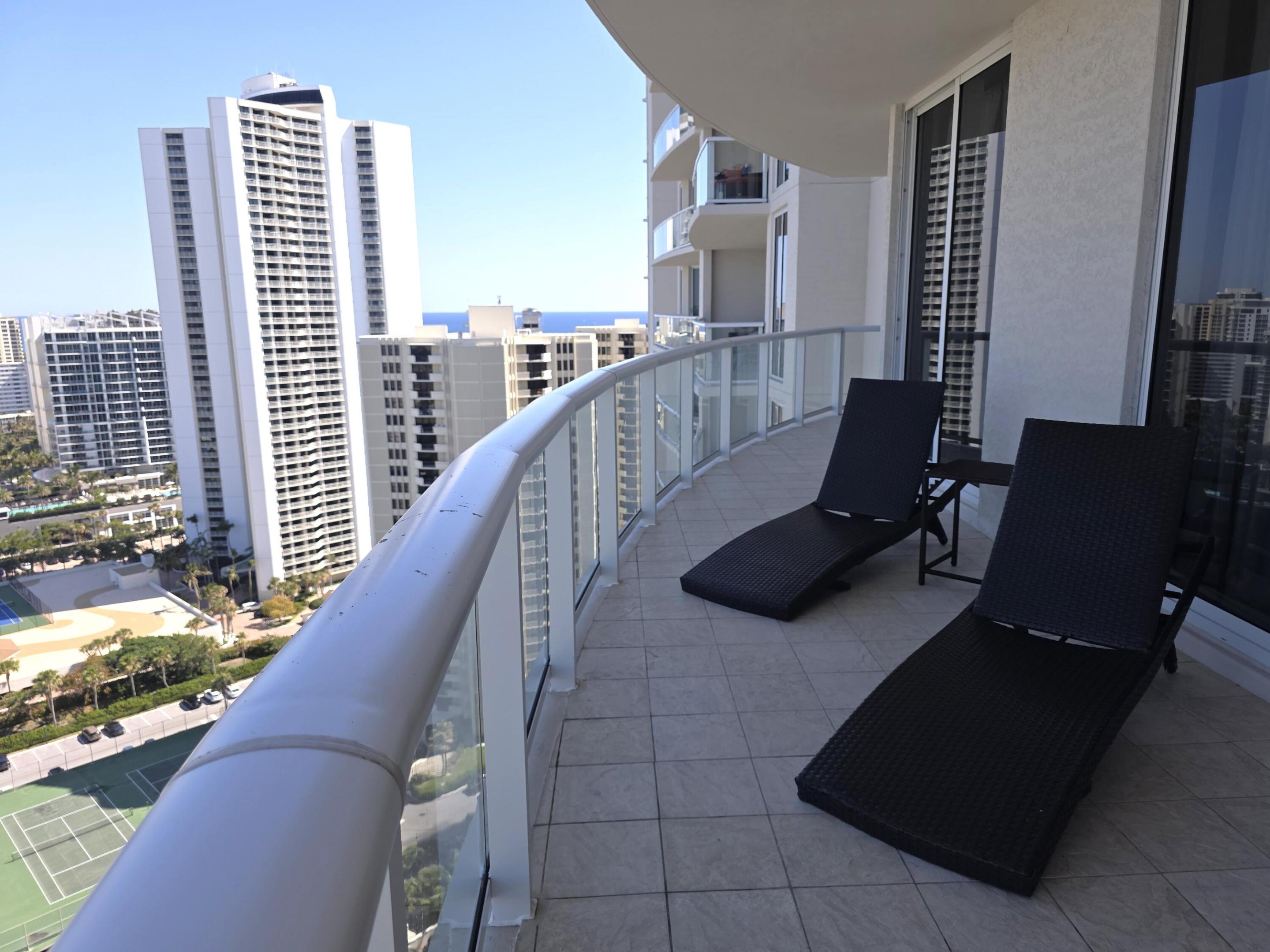 2700 N Ocean Drive 2106b