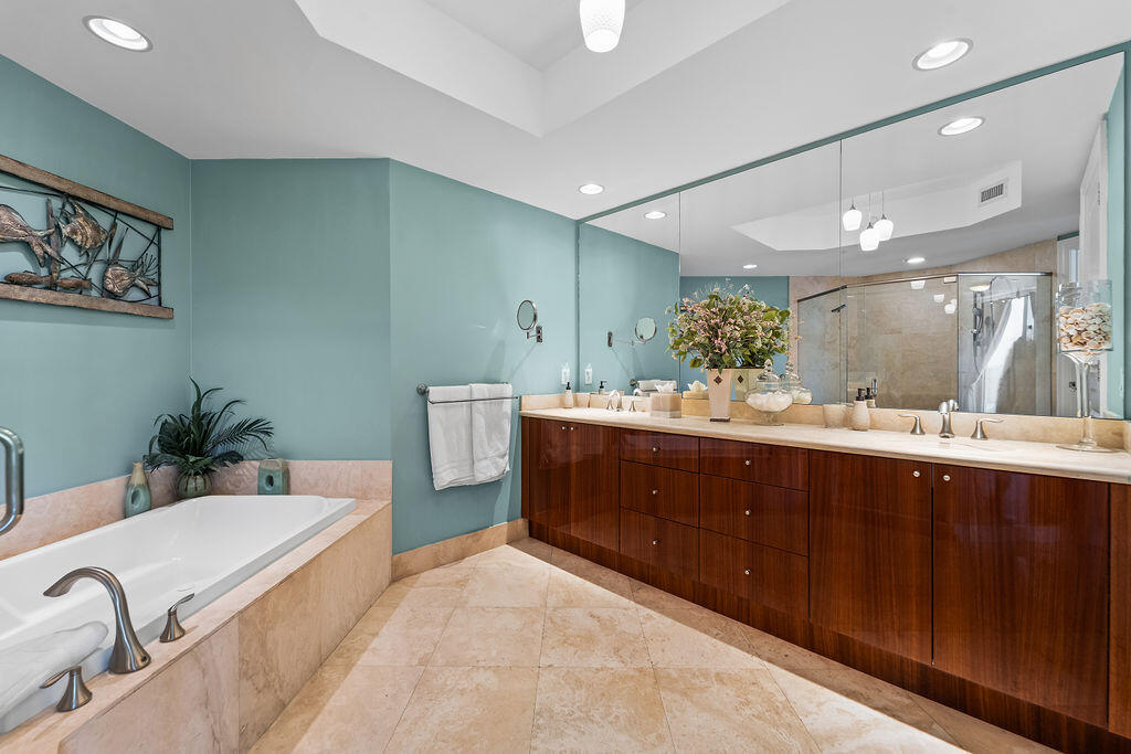 2700 N Ocean Drive 2106b