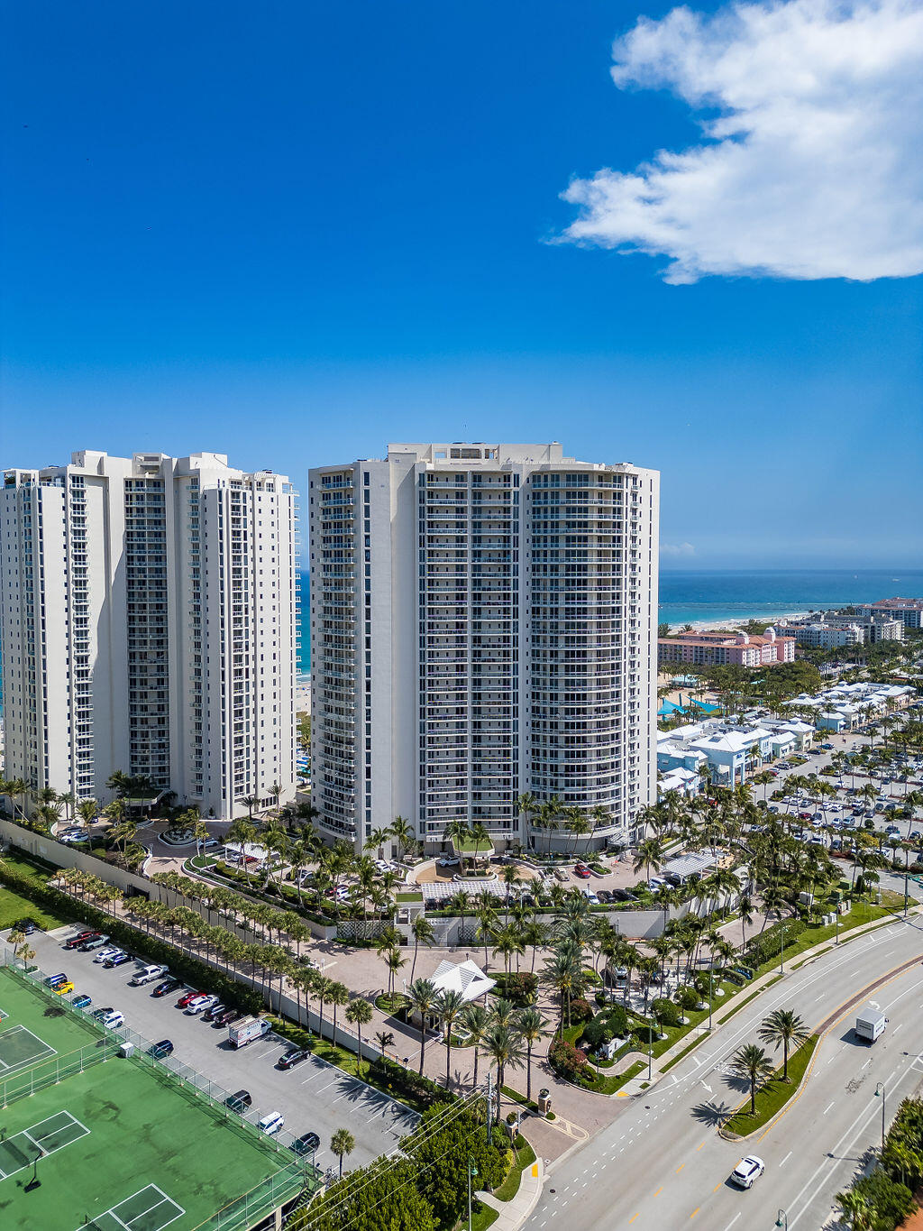 2700 N Ocean Drive 2106b