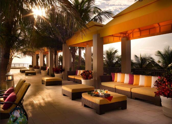 2700 N Ocean Drive 2106b