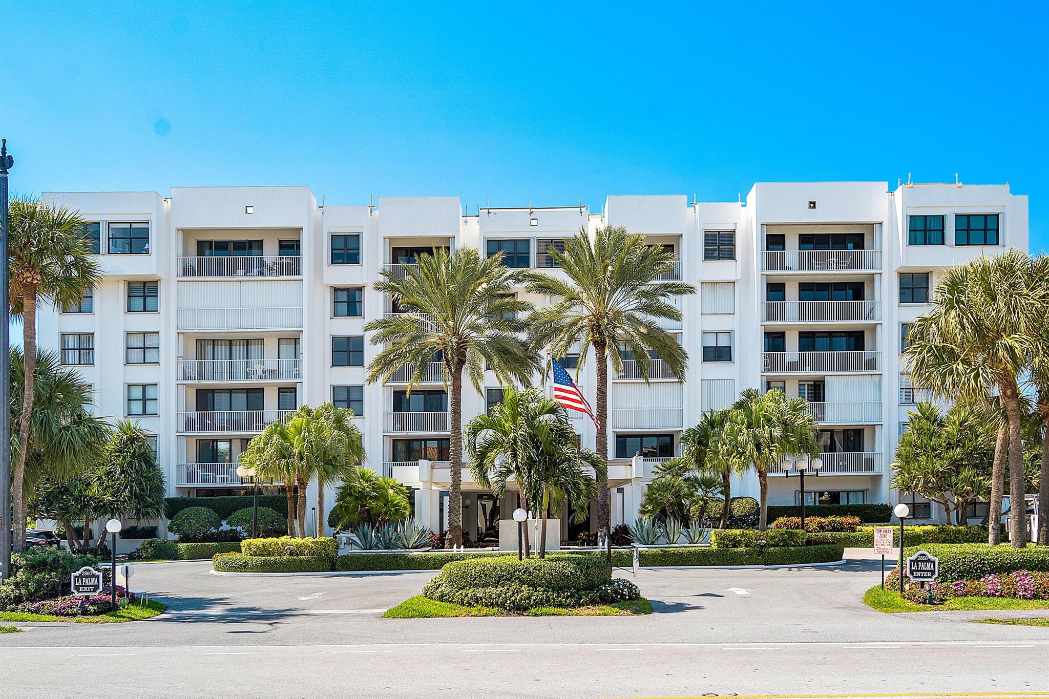 2860 S Ocean Boulevard 516