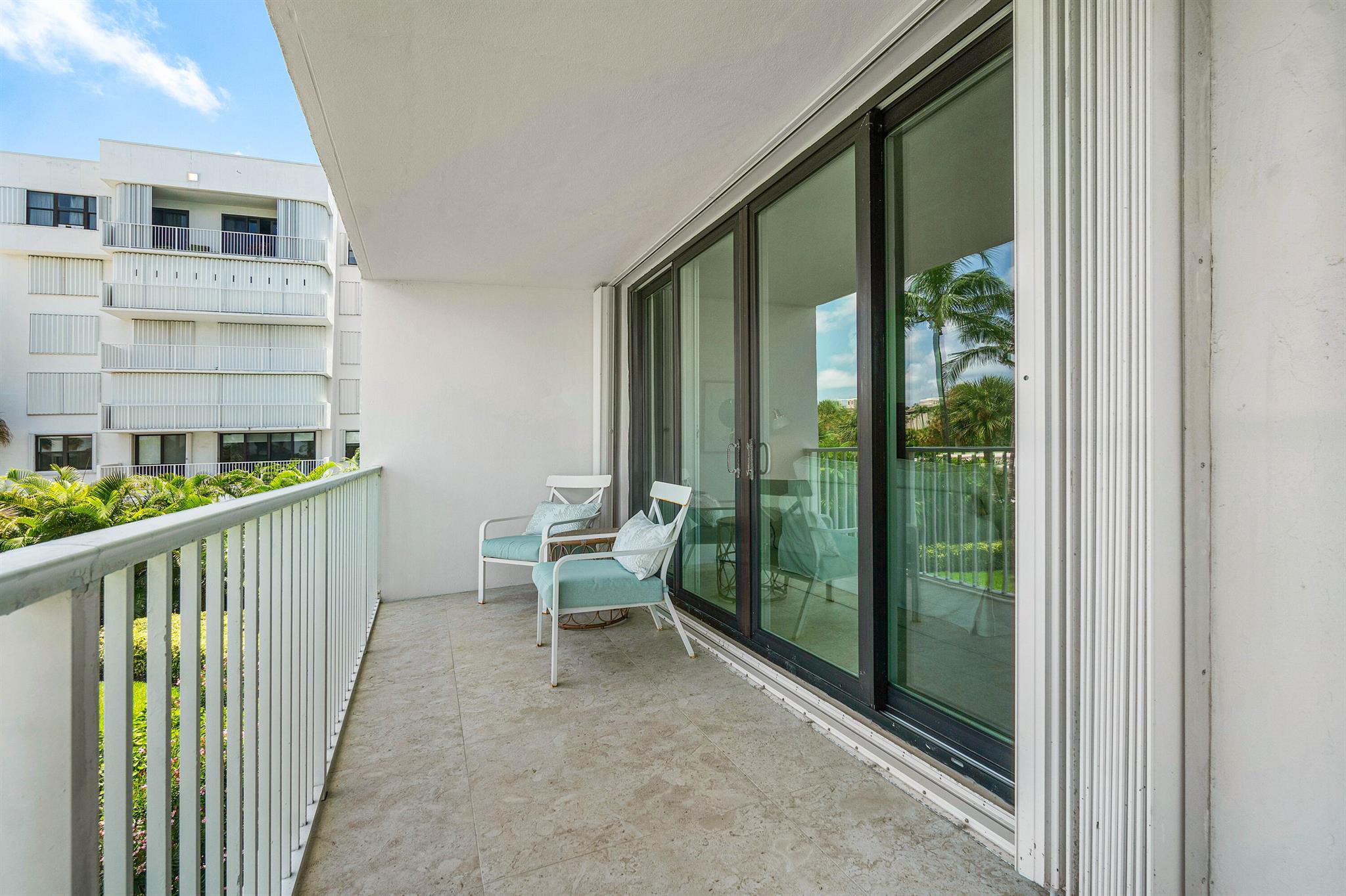 2860 S Ocean Boulevard 205