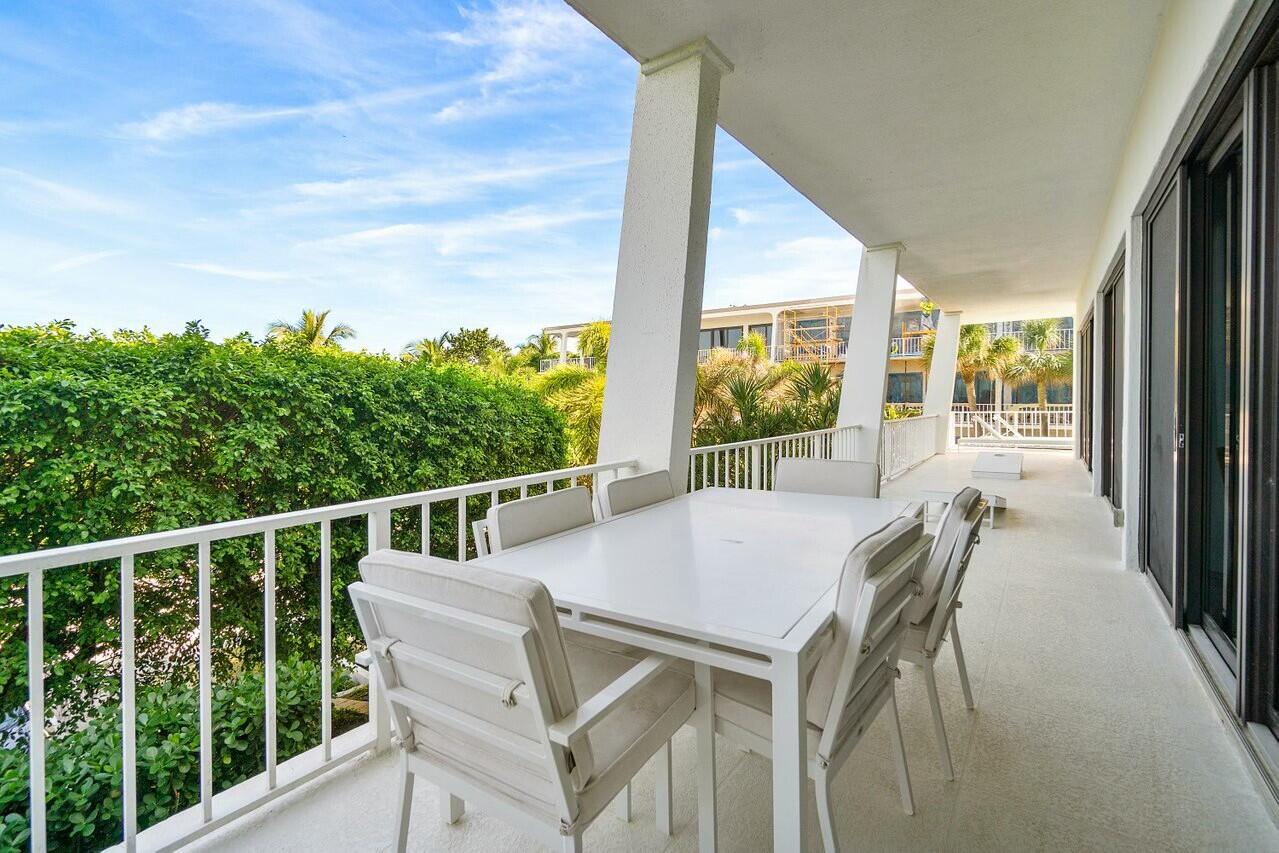 2275 S Ocean Boulevard 205/206a