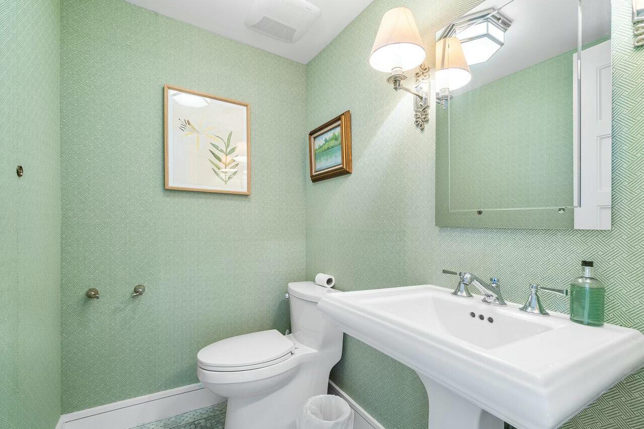 2275 S Ocean Boulevard 205/206a
