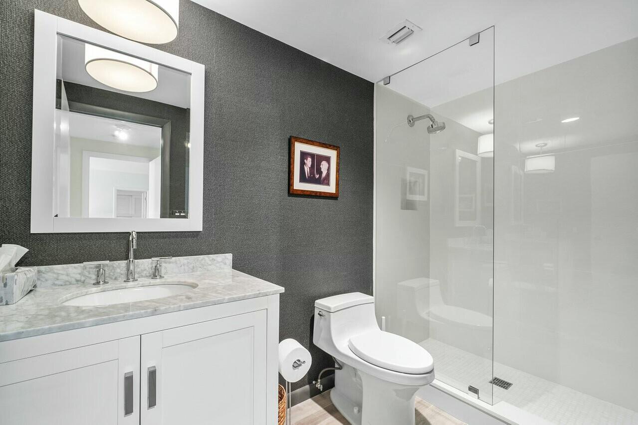 2275 S Ocean Boulevard 205/206a