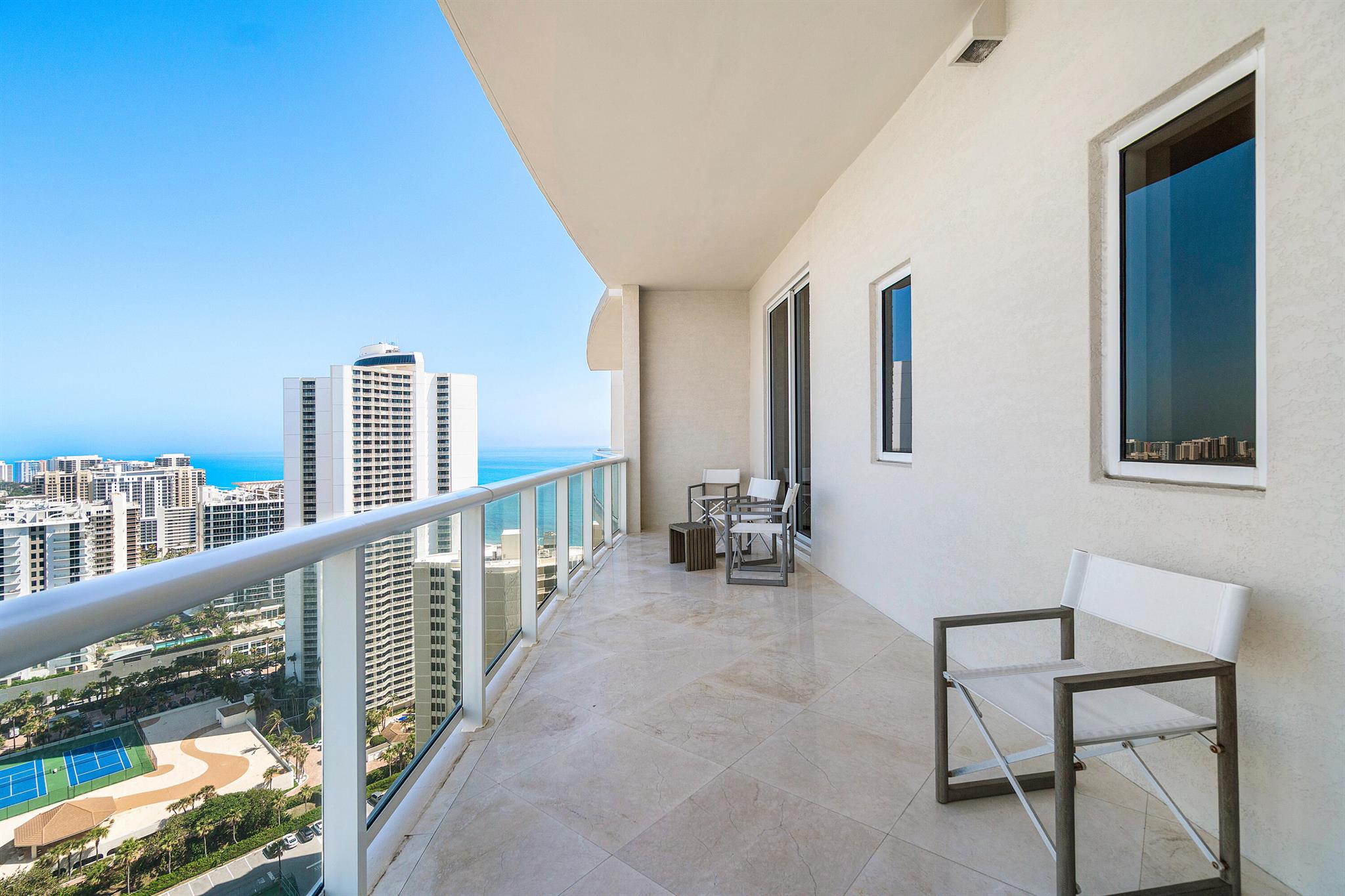 2700 N Ocean Drive Ph3b