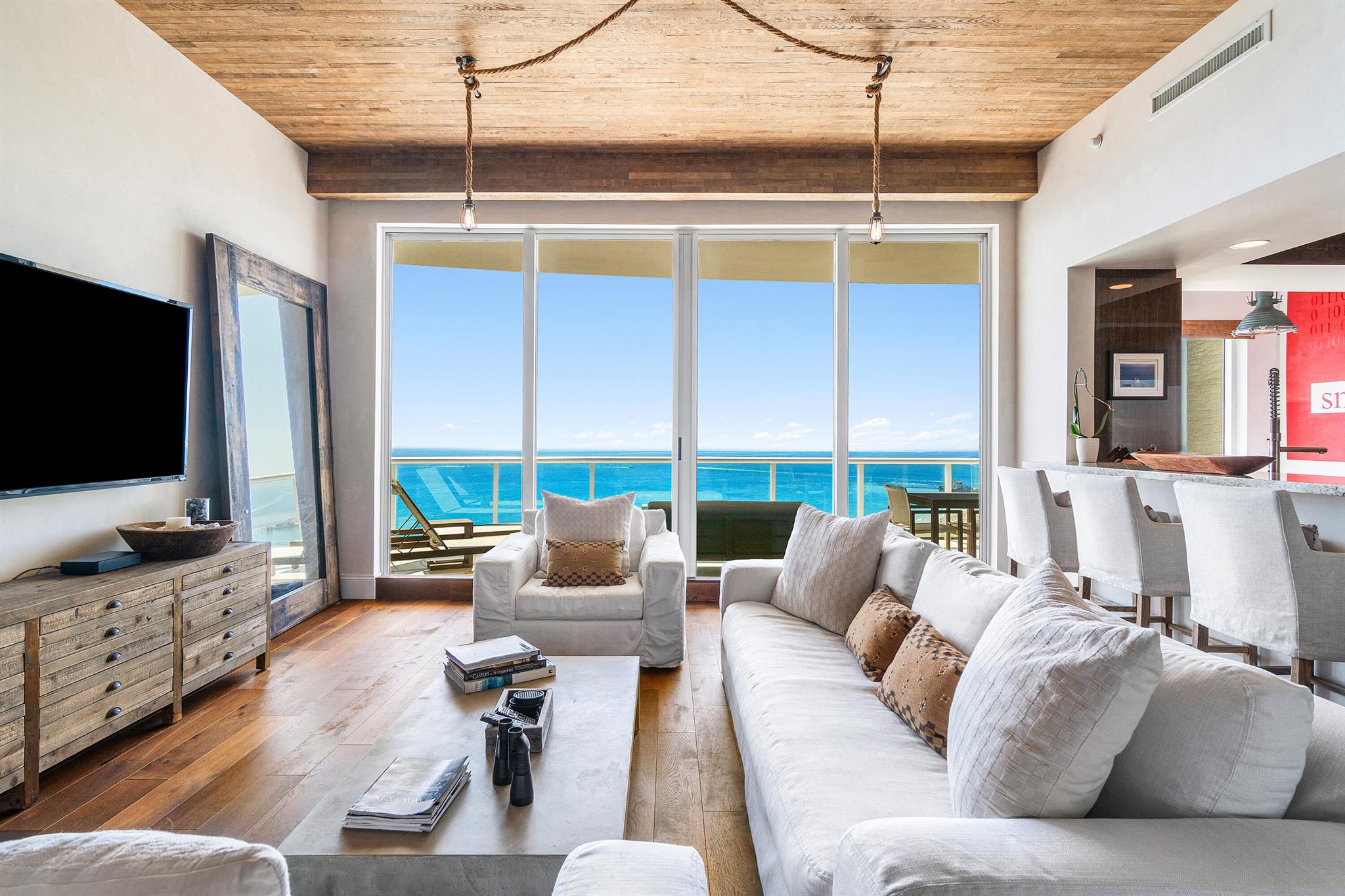 2700 N Ocean Drive Ph3b