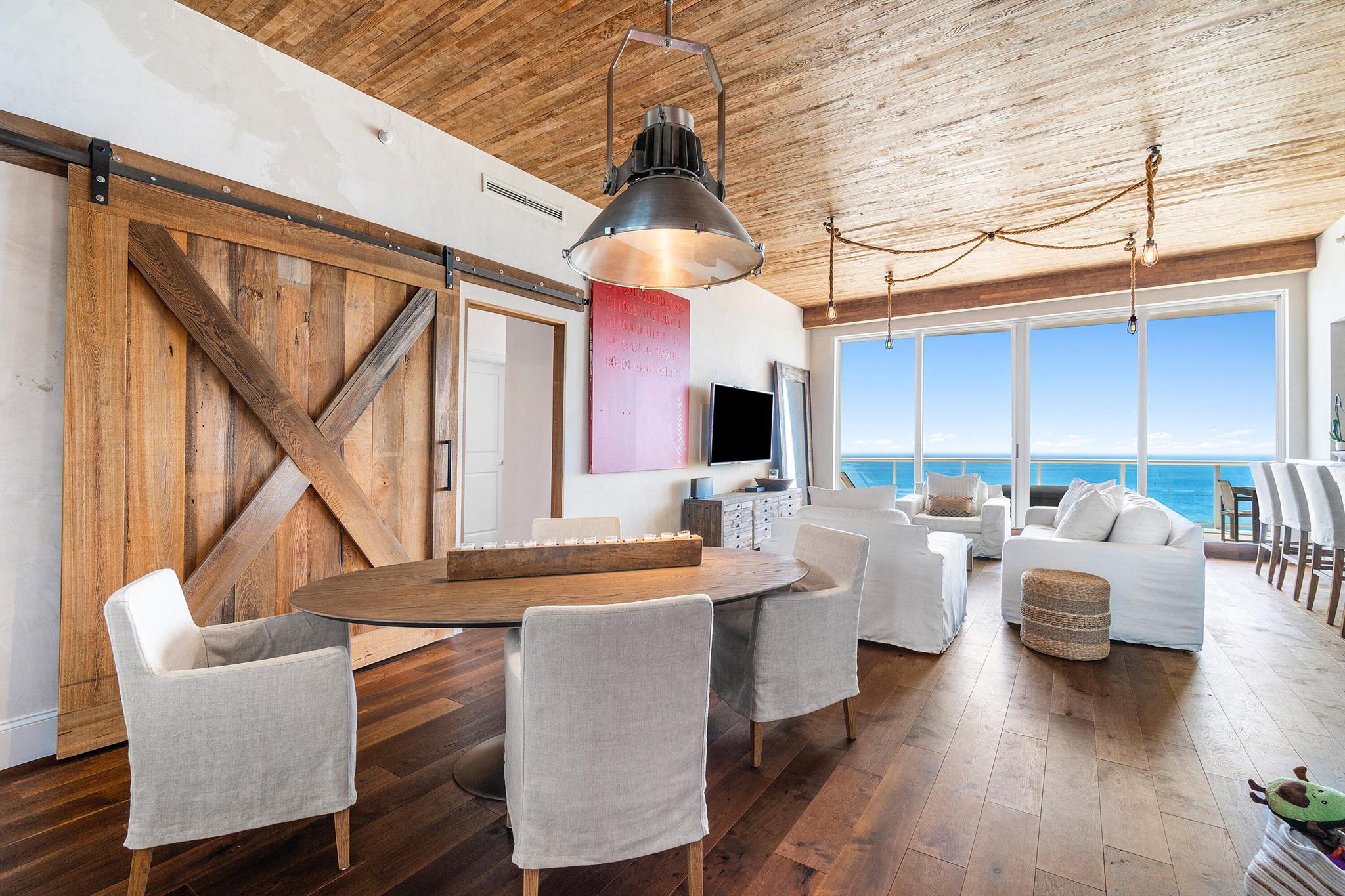 2700 N Ocean Drive Ph3b