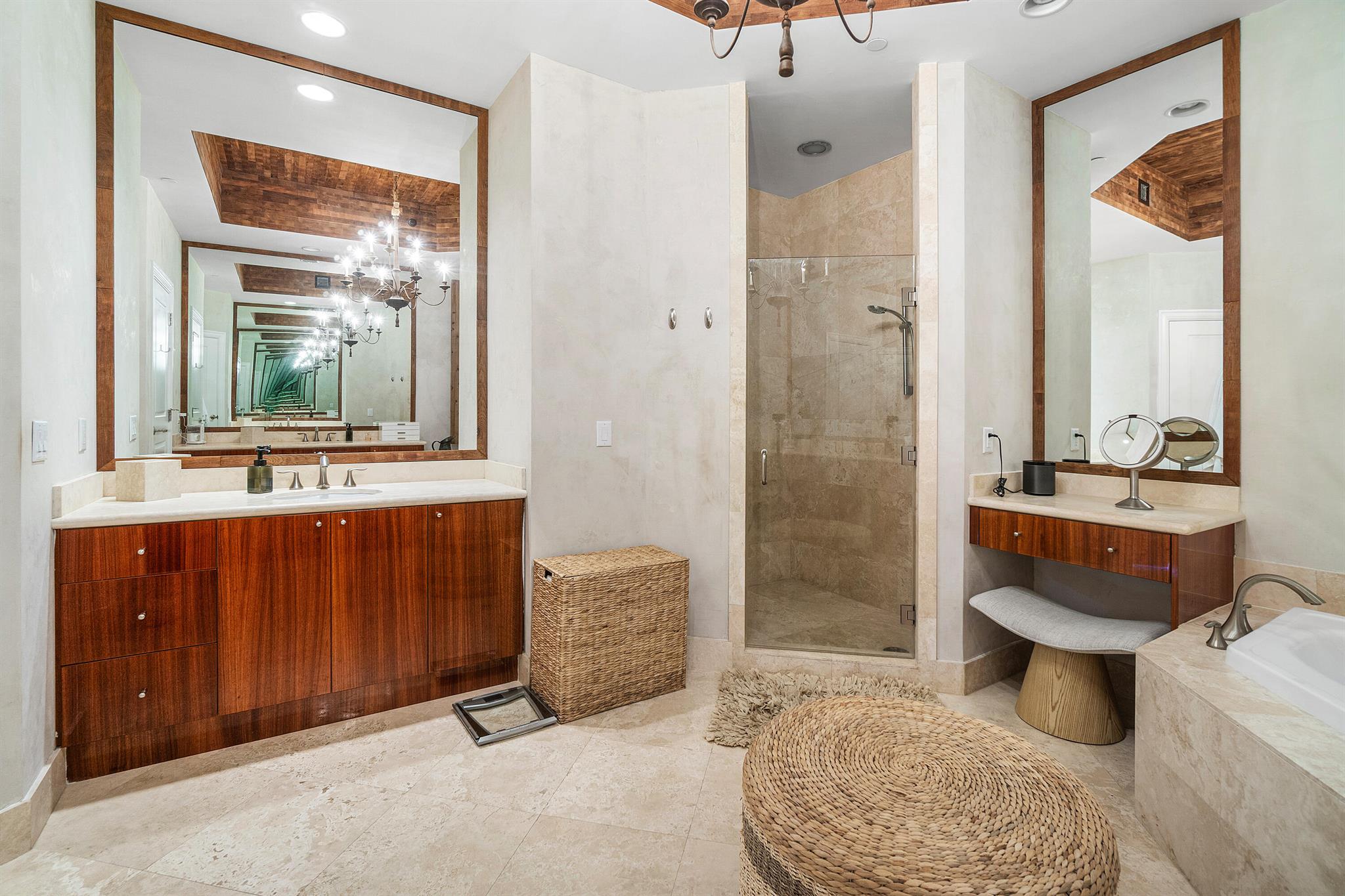 2700 N Ocean Drive Ph3b