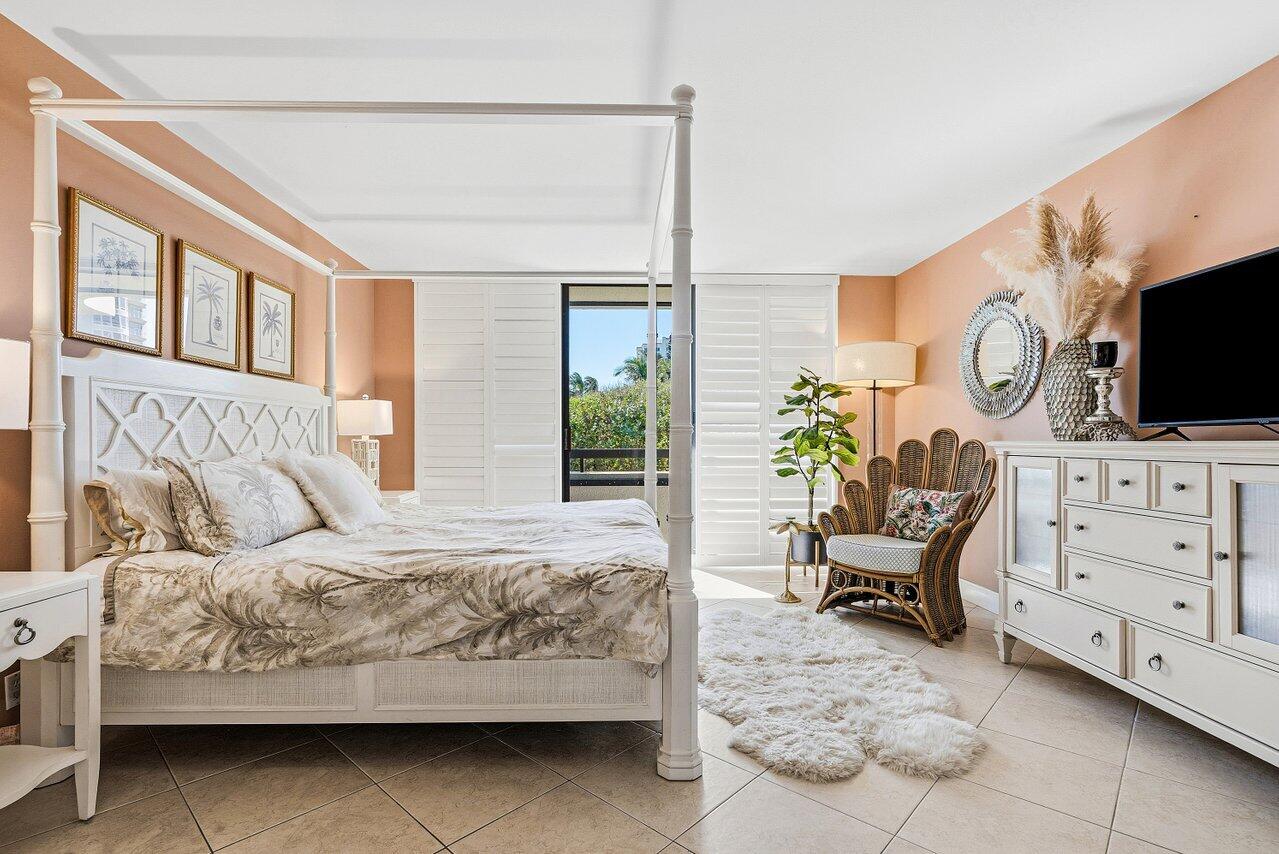 4000 N Ocean Drive 103