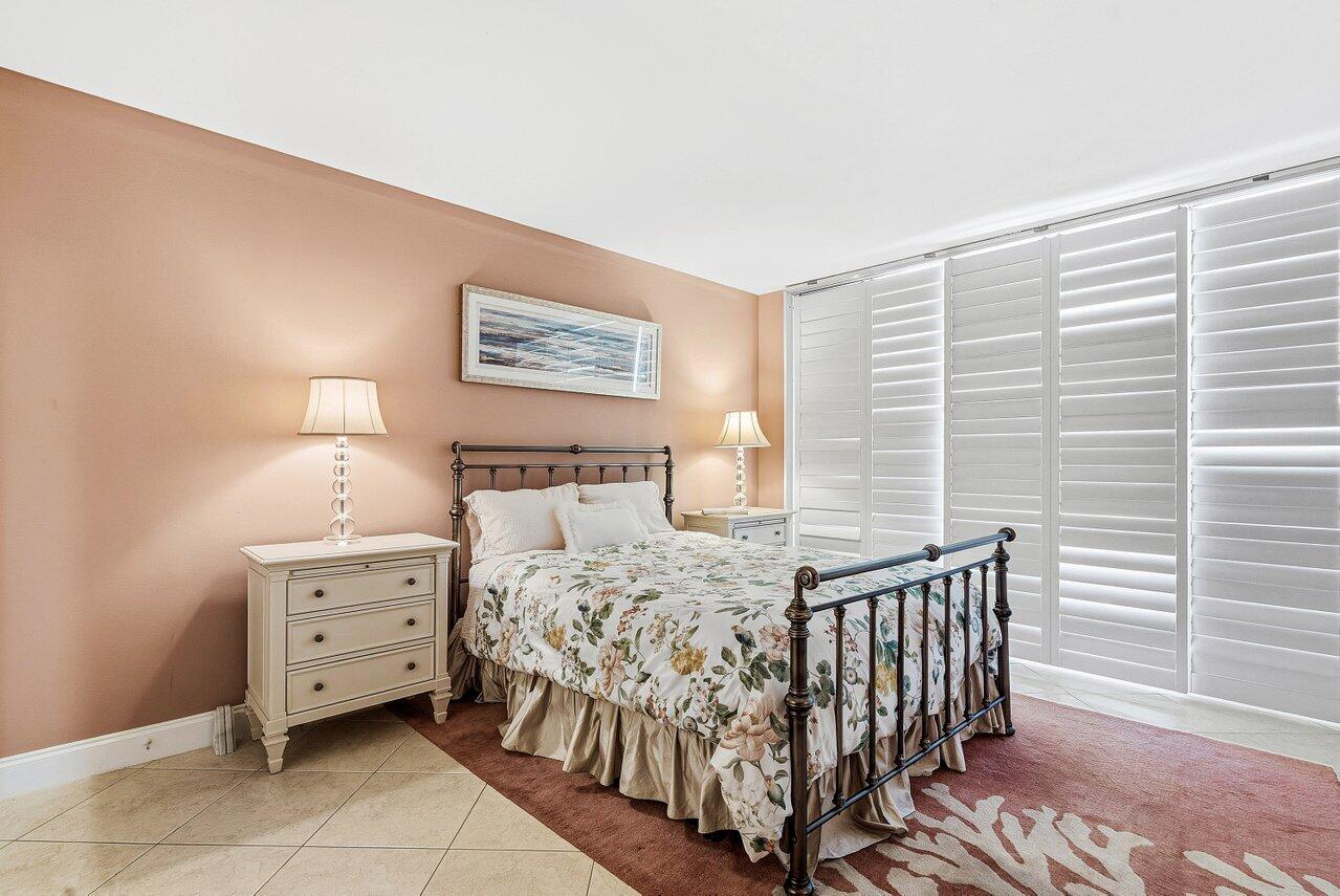 4000 N Ocean Drive 103