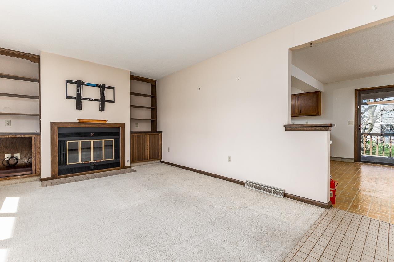 2379 Briarwood Drive