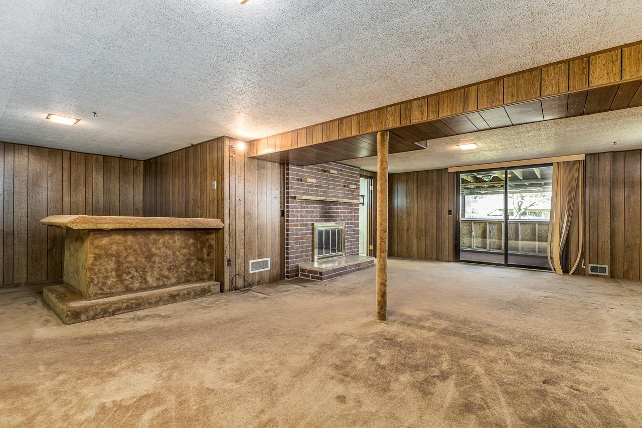 2379 Briarwood Drive