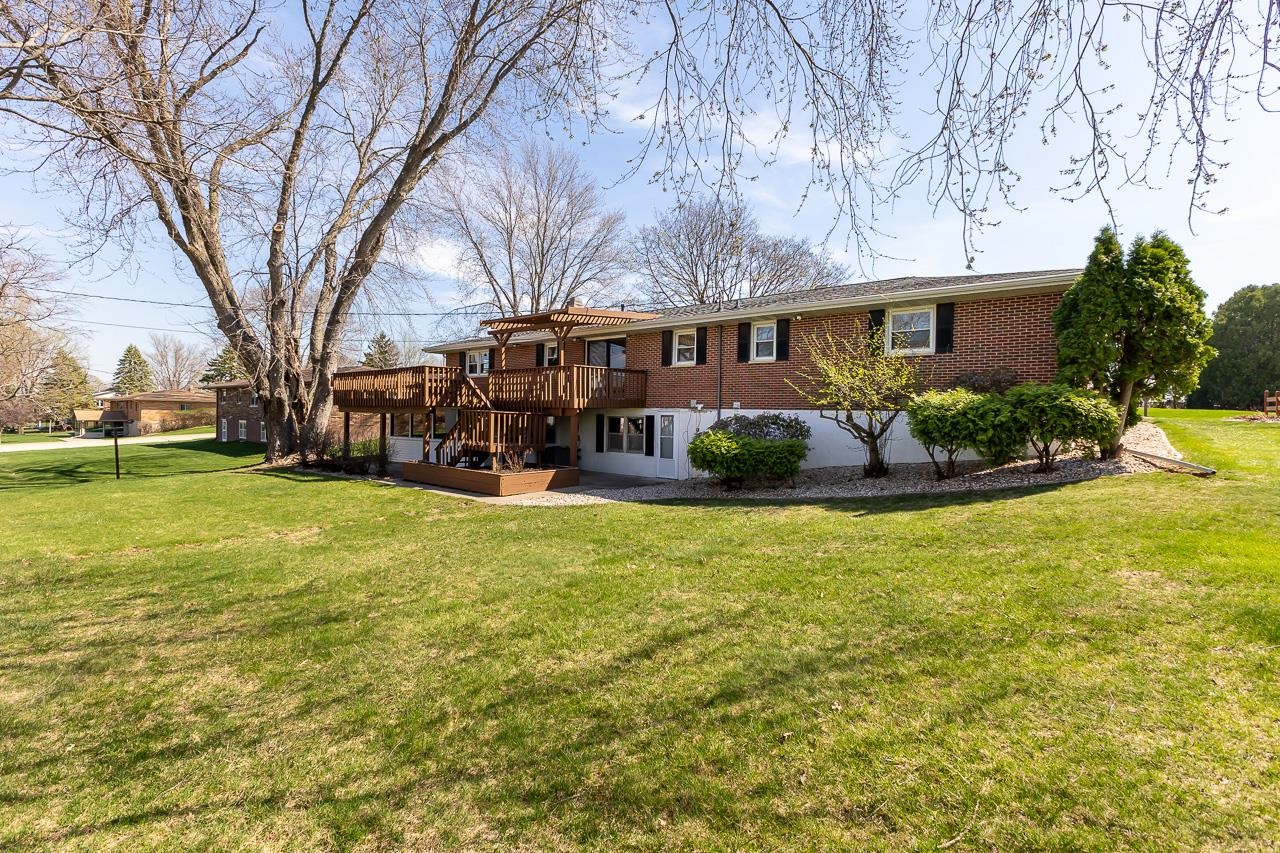 2379 Briarwood Drive