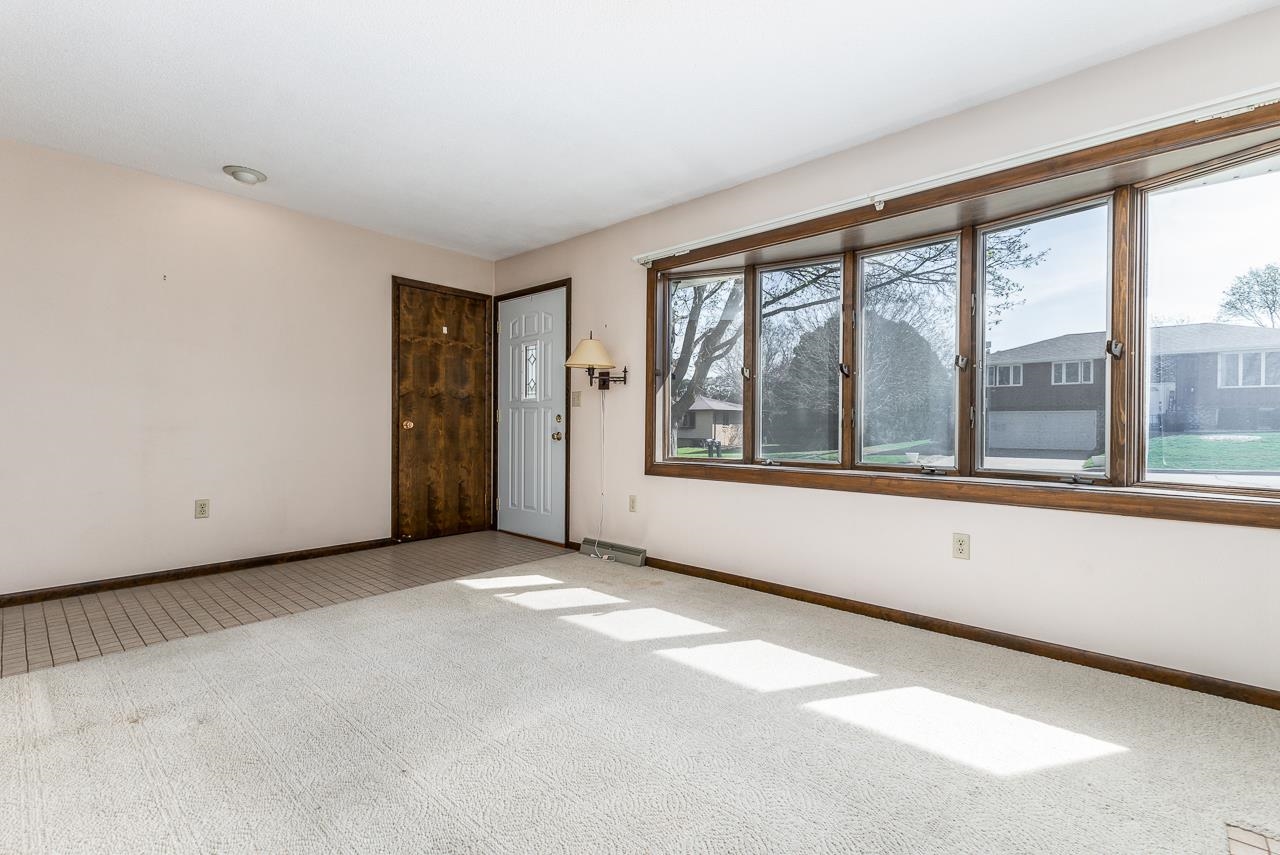 2379 Briarwood Drive